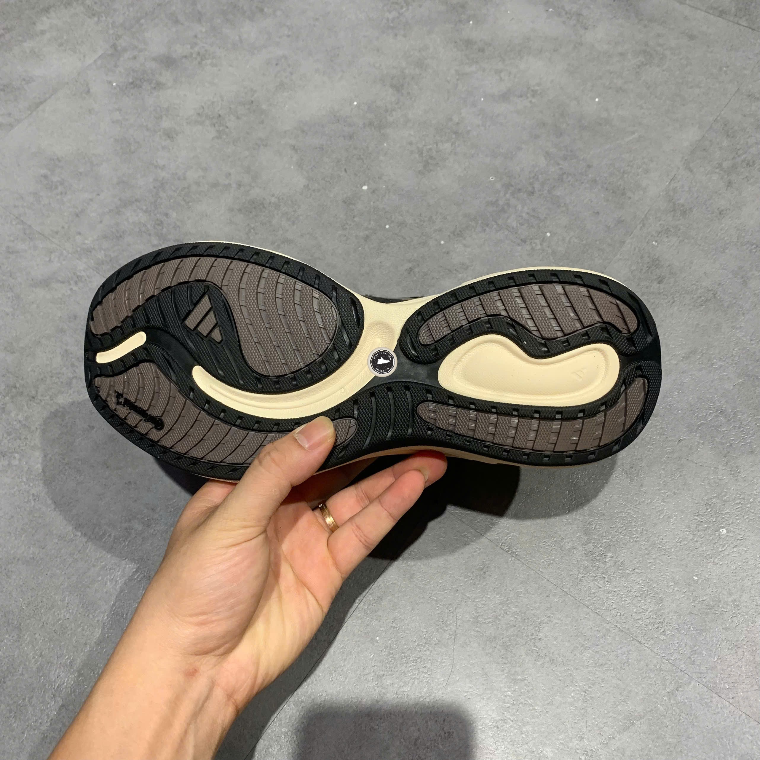 🔥 ADIDAS CLIMAWARM “DARK BROWN” – SIZE 38 – PVN23954 – CHÍNH HÃNG