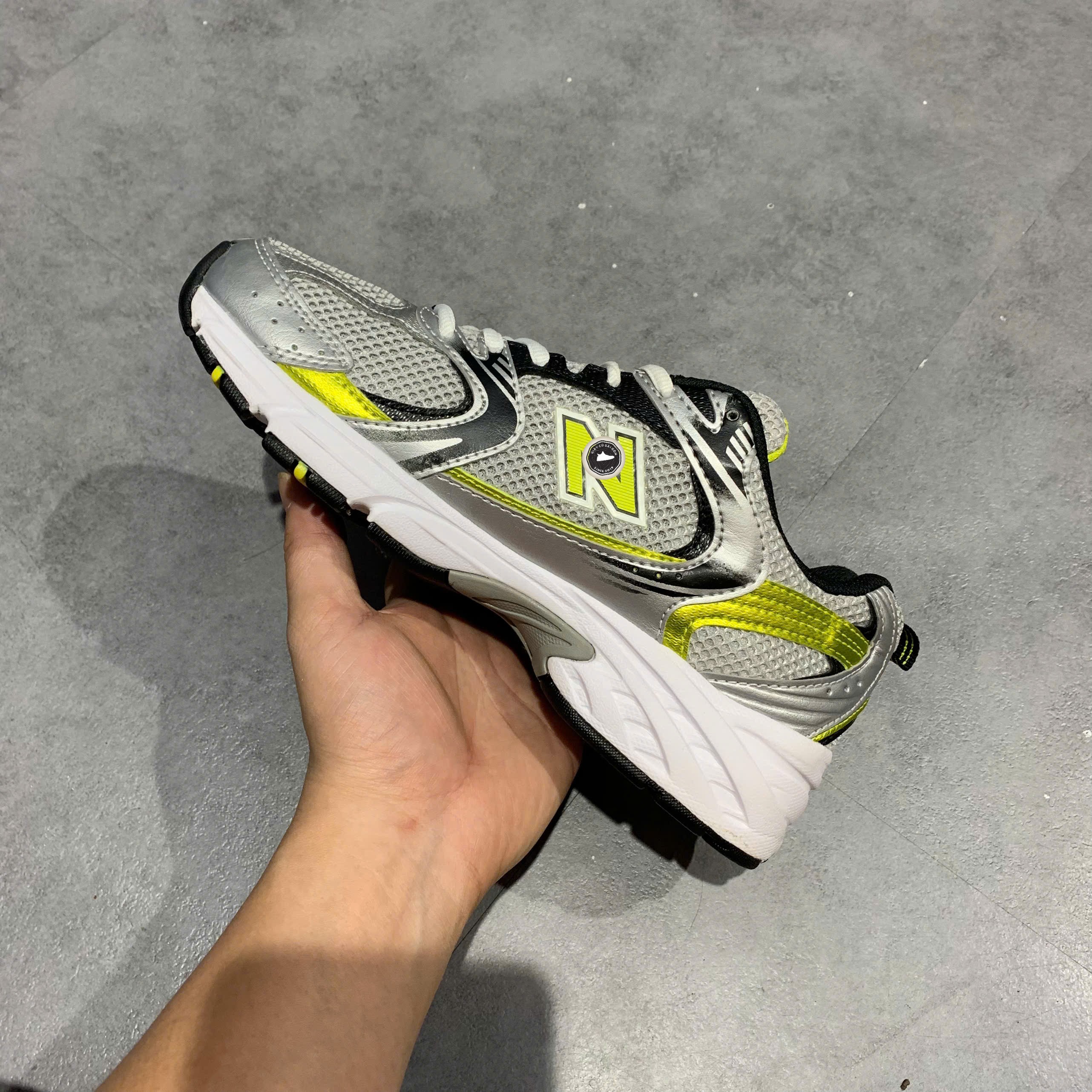 New Balance 530 Silver Yellow - MR530SC - Size 37.5 - GIÀY 2HAND CHÍNH HÃNG PVN23908