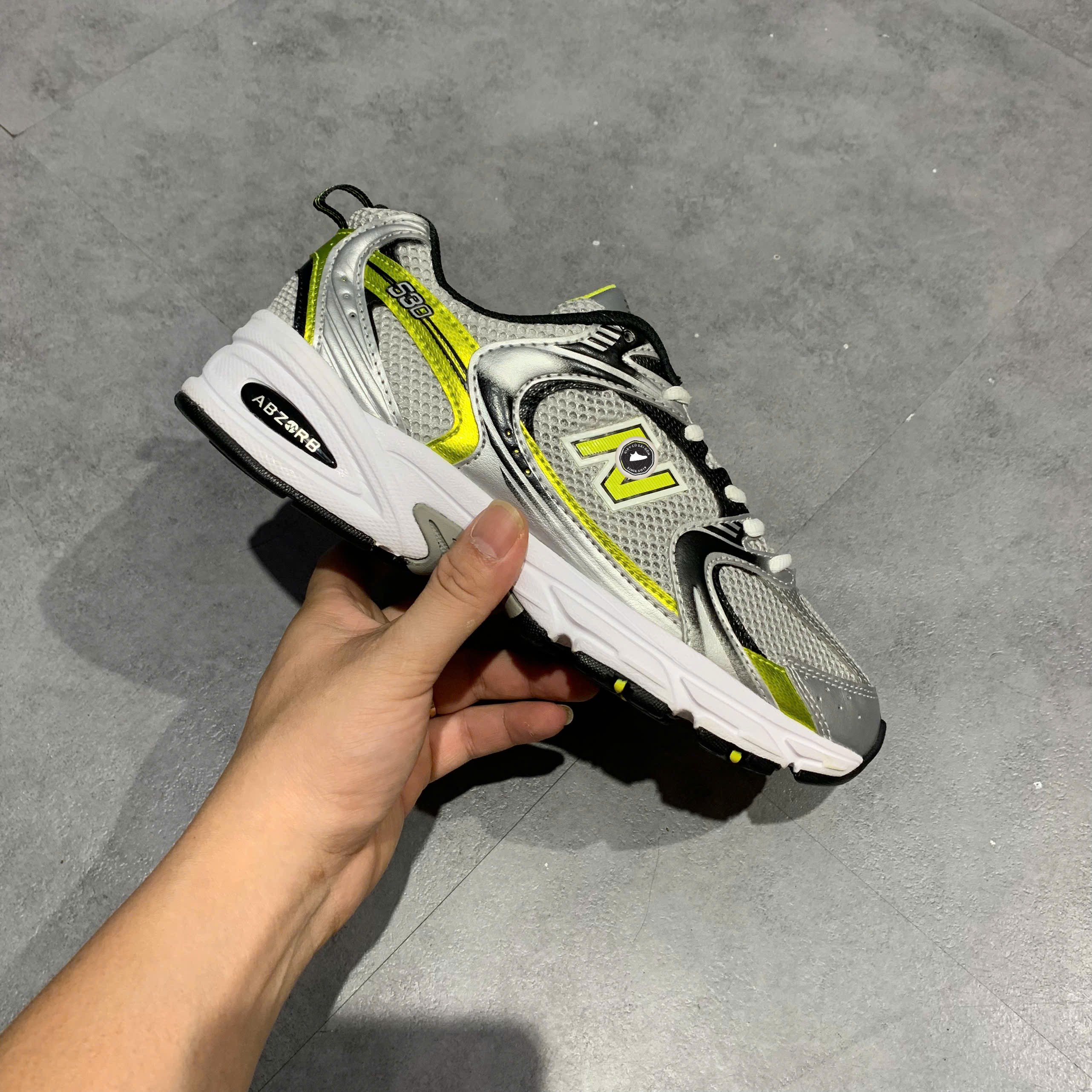 New Balance 530 Silver Yellow - MR530SC - Size 37.5 - GIÀY 2HAND CHÍNH HÃNG PVN23908