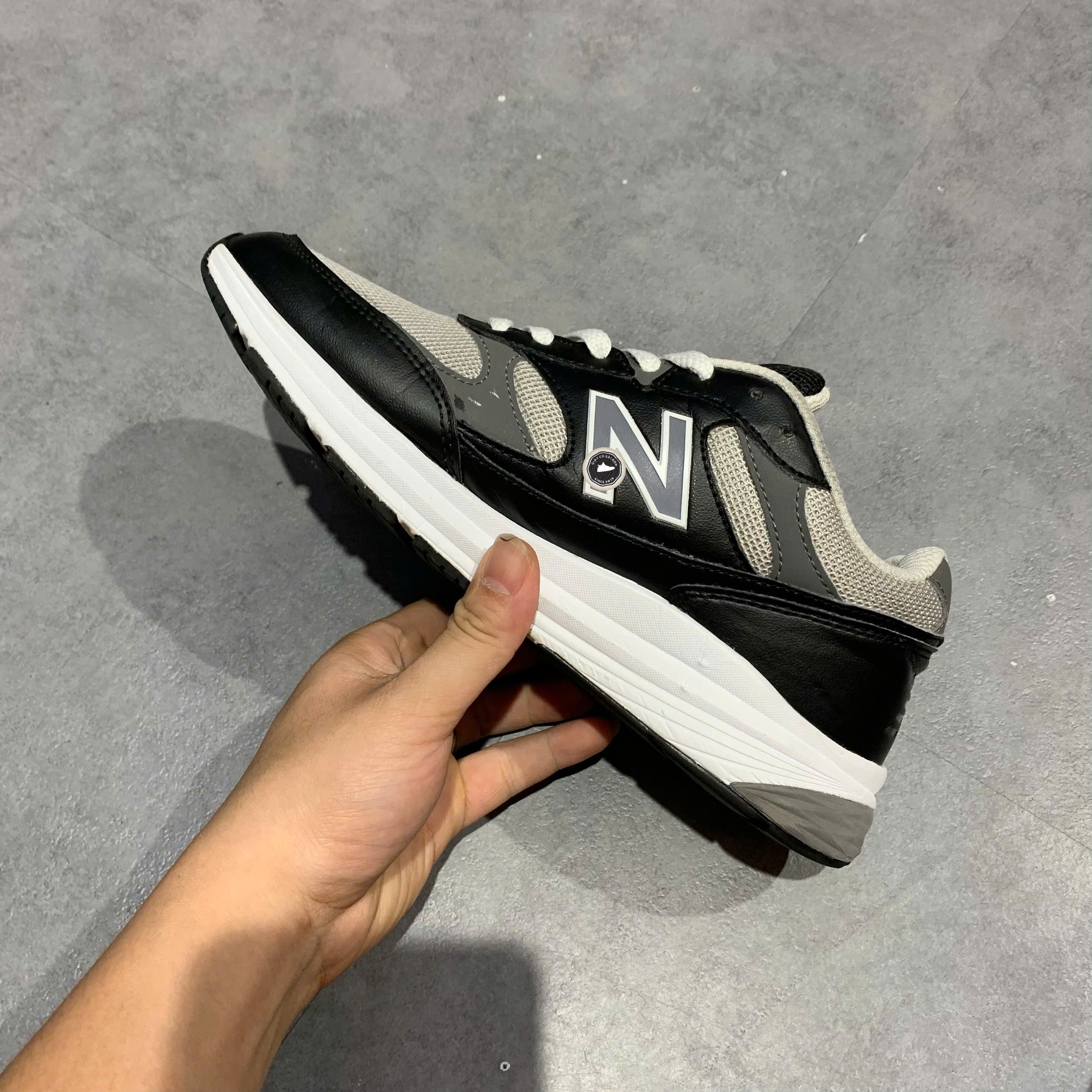 New Balance 707 'Black Grey' - 2E MW707BG - Size 39.5 - GIÀY 2HAND CHÍNH HÃNG 23274