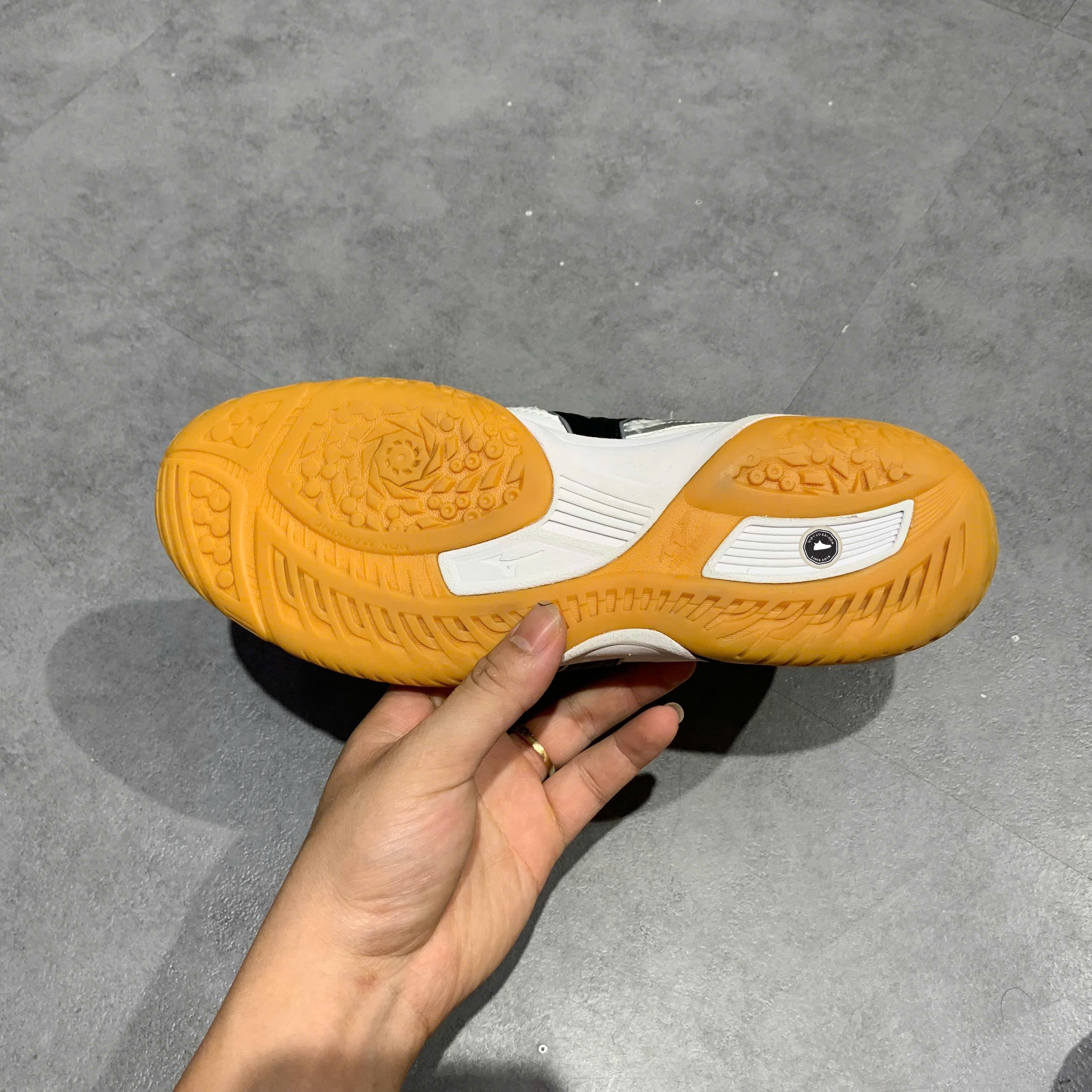 Mizuno Wave Drive 8 - 81GA170550 - Size SIZE 39 - GIÀY 2HAND CHÍNH HÃNG PVN23293