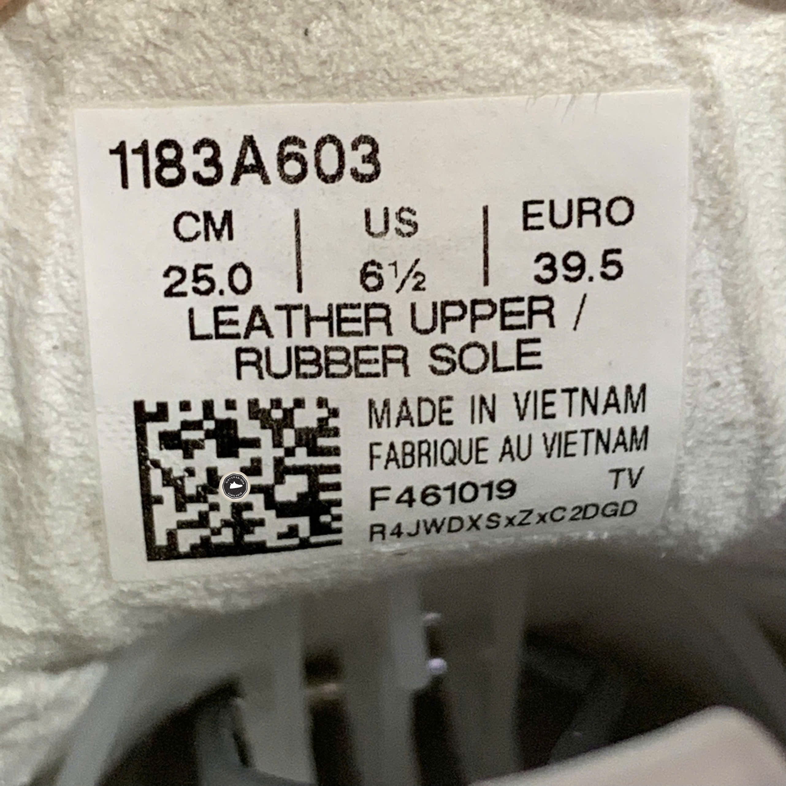 Onitsuka Tiger Mexico 66 SD Slip-On - 1183A603 - Size 39.5 - GIÀY 2HAND CHÍNH HÃNG 22381