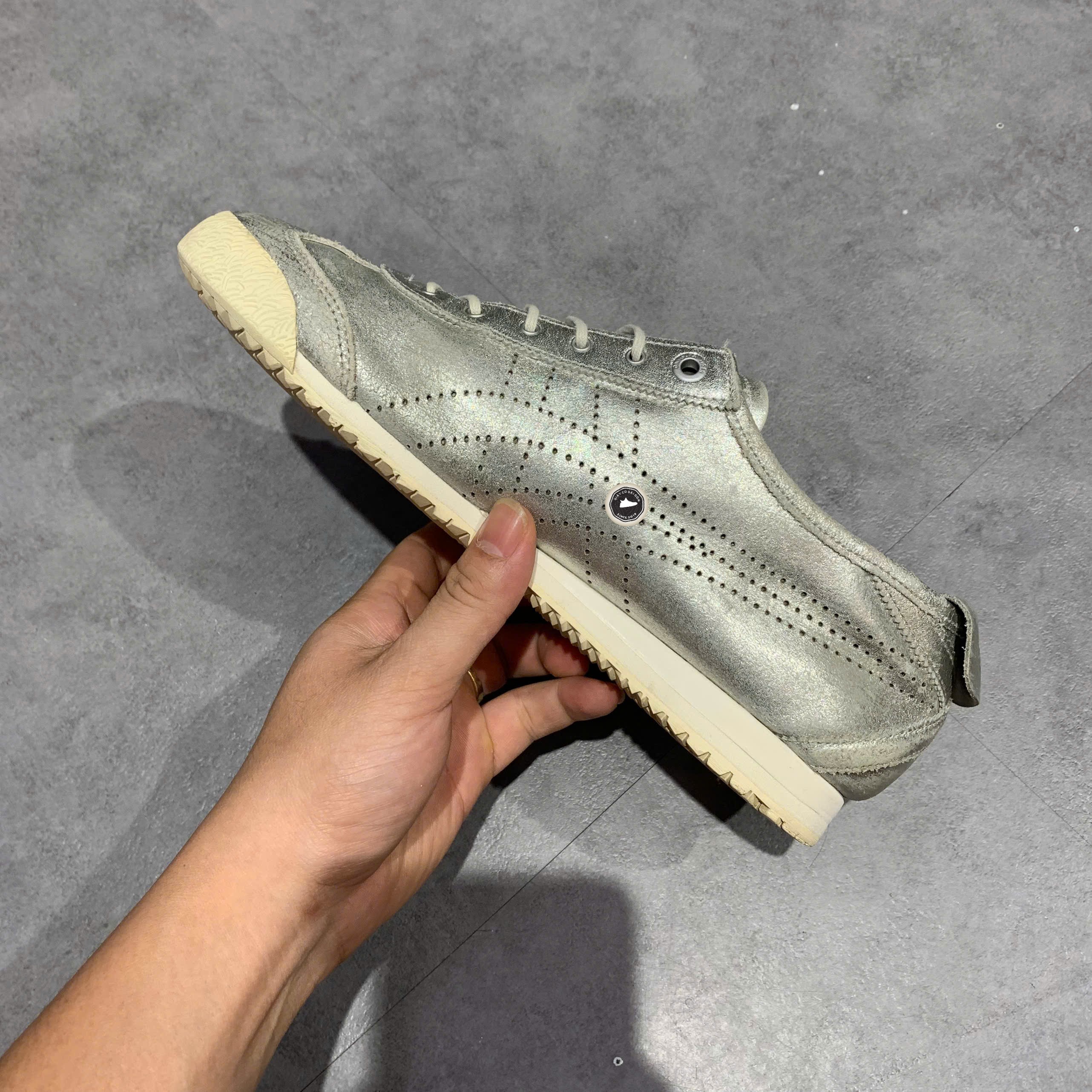 Onitsuka Tiger Mexico 66 SD Slip-On - 1183A603 - Size 39.5 - GIÀY 2HAND CHÍNH HÃNG 22381