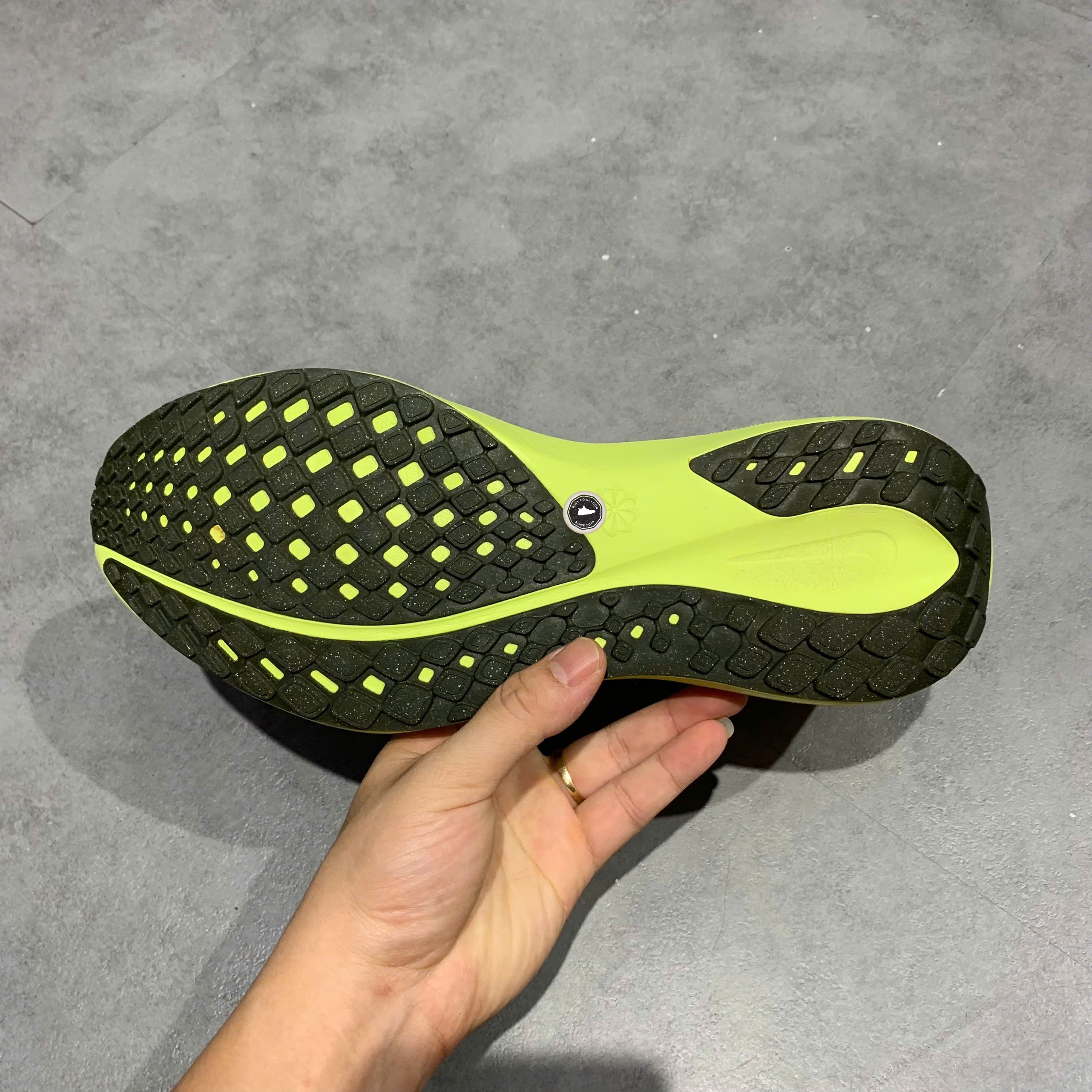 Nike Air Zoom Pegasus 41 Pale Ivory Limelight - FD2722 109 - Size 43 - GIÀY 2HAND CHÍNH HÃNG PVN24139