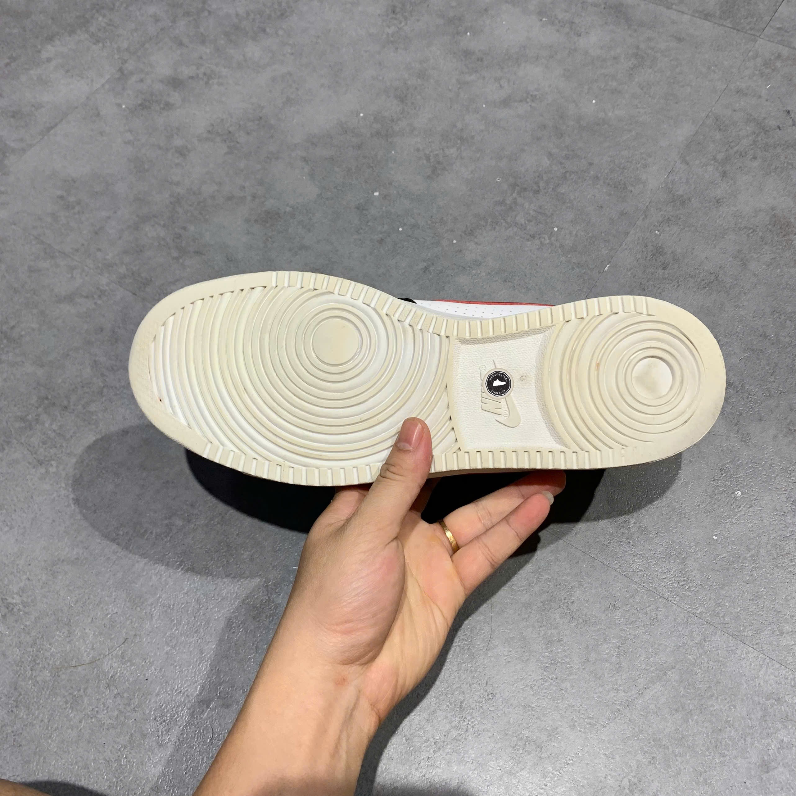 Nike Court Borough Low - 838937 102 - Size 43 - GIÀY 2HAND CHÍNH HÃNG PVN24511