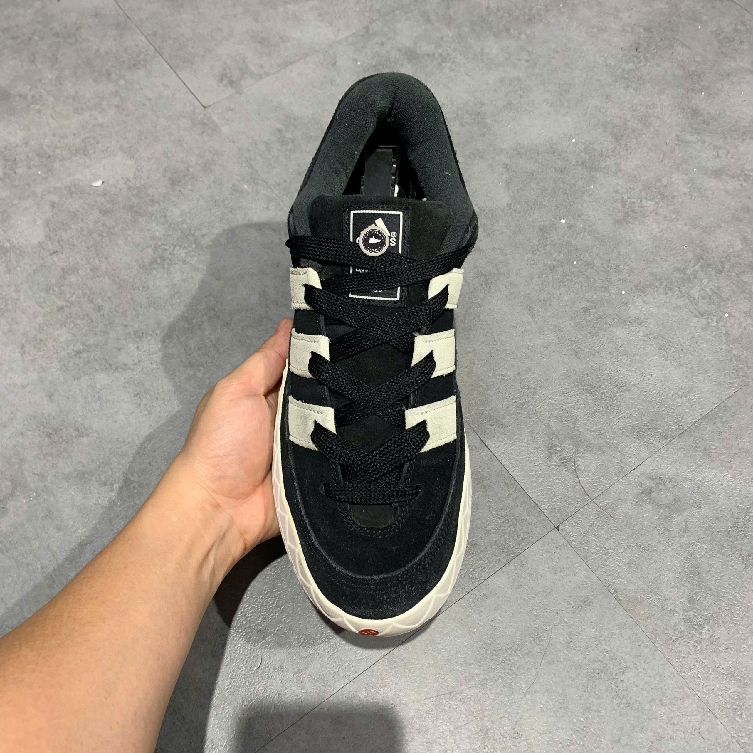 Adidas Adimatic Core Black Crystal White - ID8265 - Size 44 - GIÀY 2HAND CHÍNH HÃNG PVN24513
