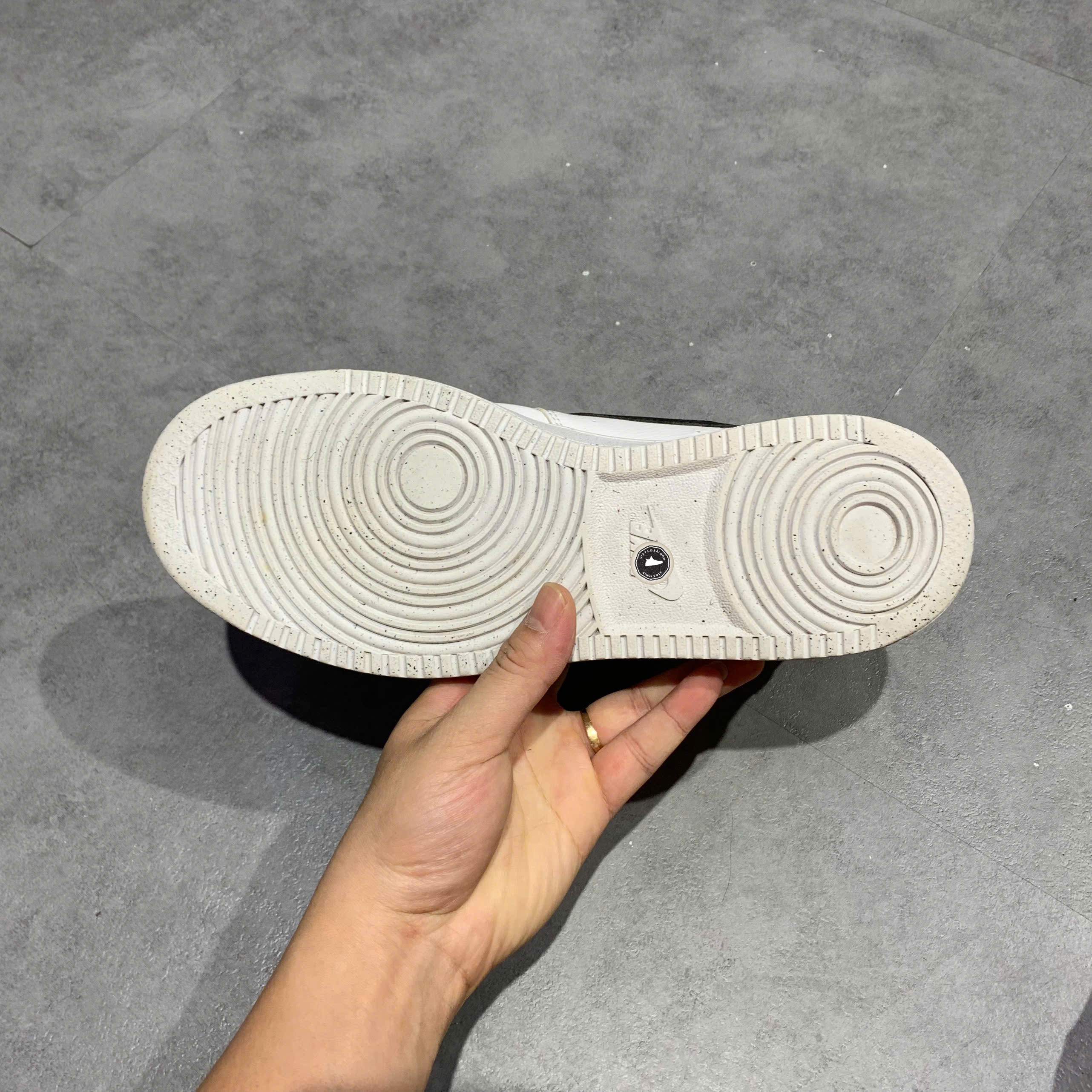 Nike Court Vision Low Next Nature - DH2987 101 - Size 42 - GIÀY 2HAND CHÍNH HÃNG PVN24492