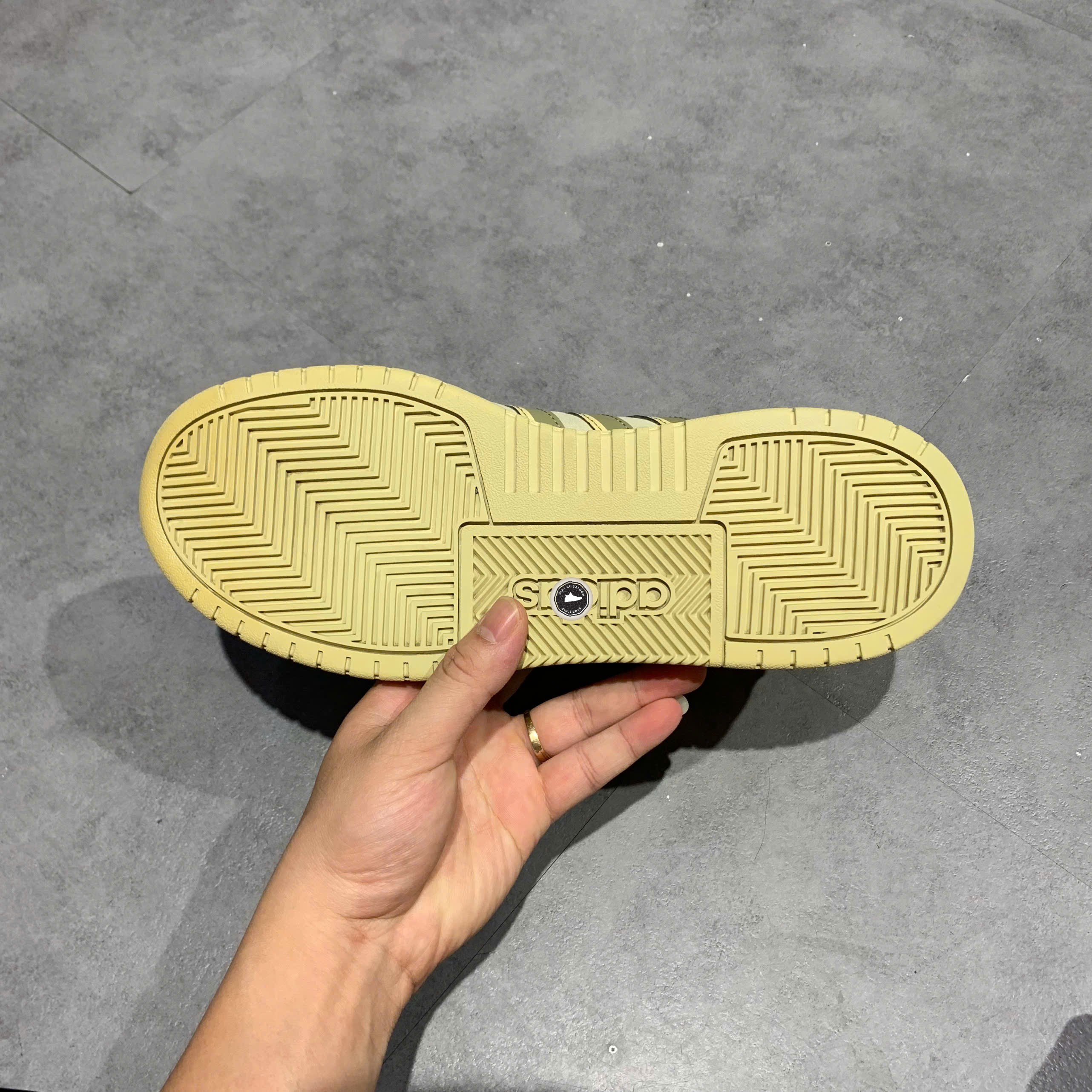 Adidas Entrap Beige - JS3007 - Size 43 1/3 - GIÀY 2HAND CHÍNH HÃNG PVN24470