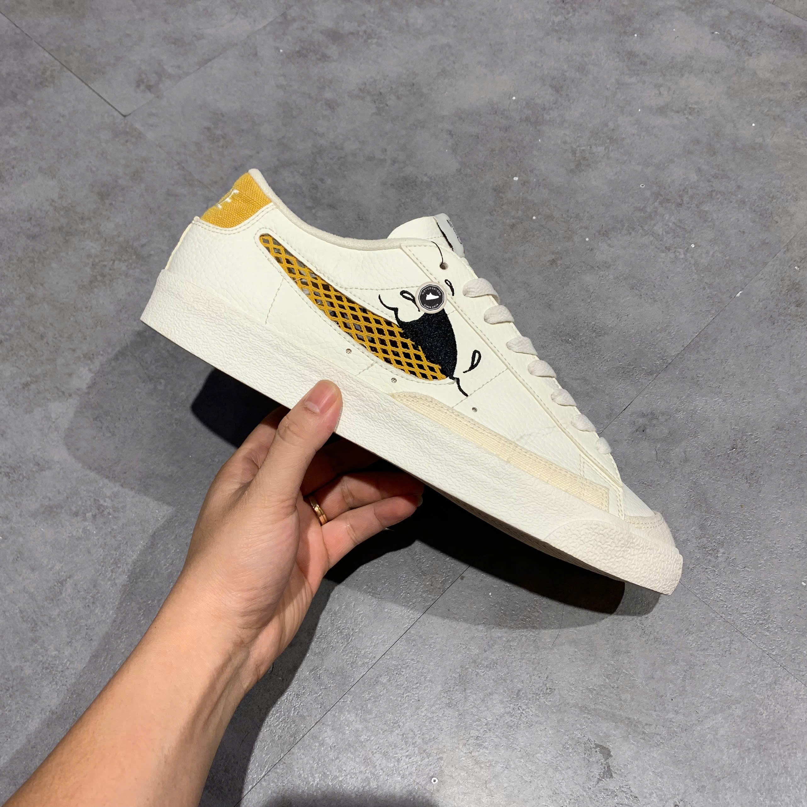 Nike Blazer Low '77 SE Next Nature 'Sun Club' - DM0210 100 - Size 45 - GIÀY 2HAND CHÍNH HÃNG PVN24480