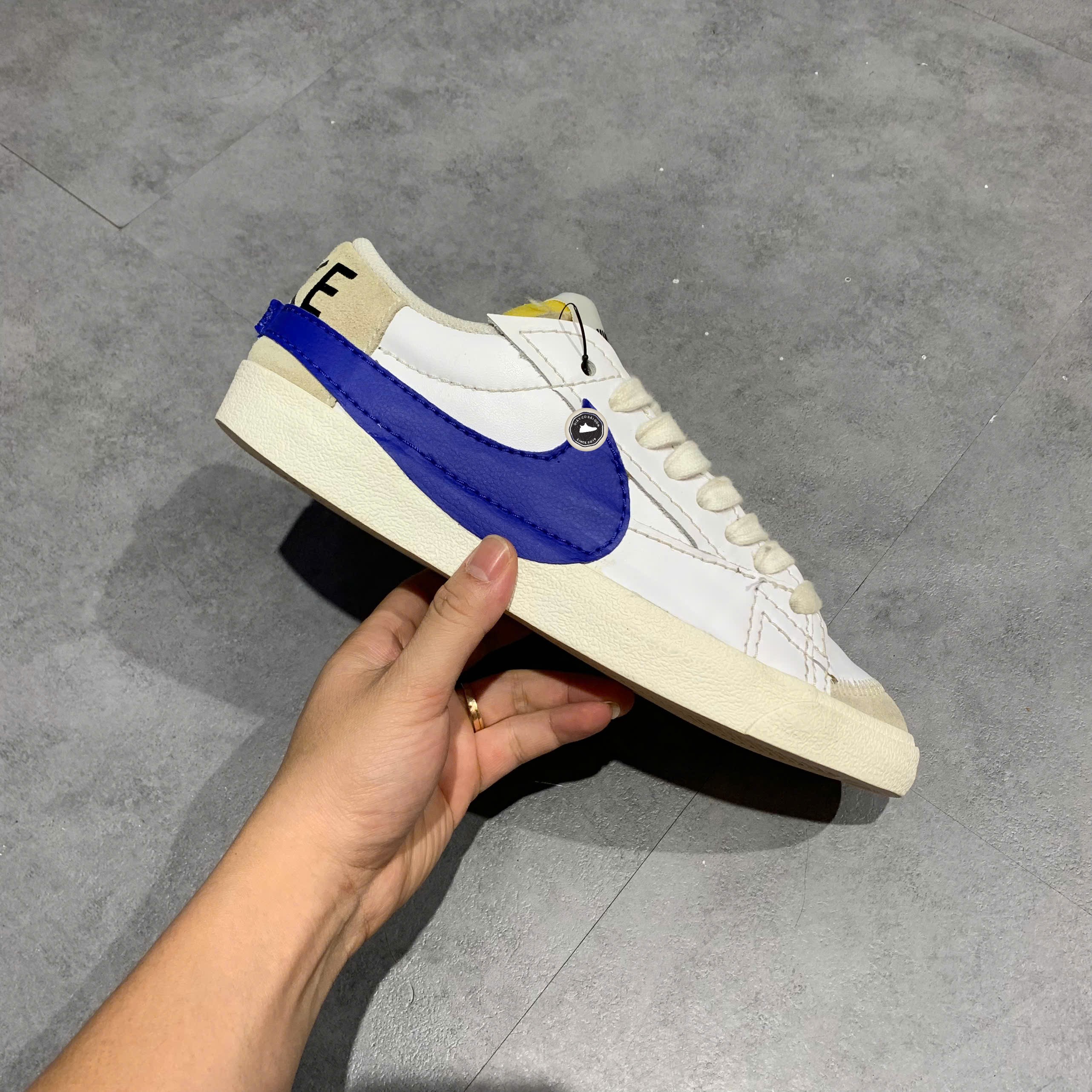 Nike Blazer Low '77 Jumbo White Old Royal - DQ8768 100 - Size 44 - GIÀY 2HAND CHÍNH HÃNG PVN24364