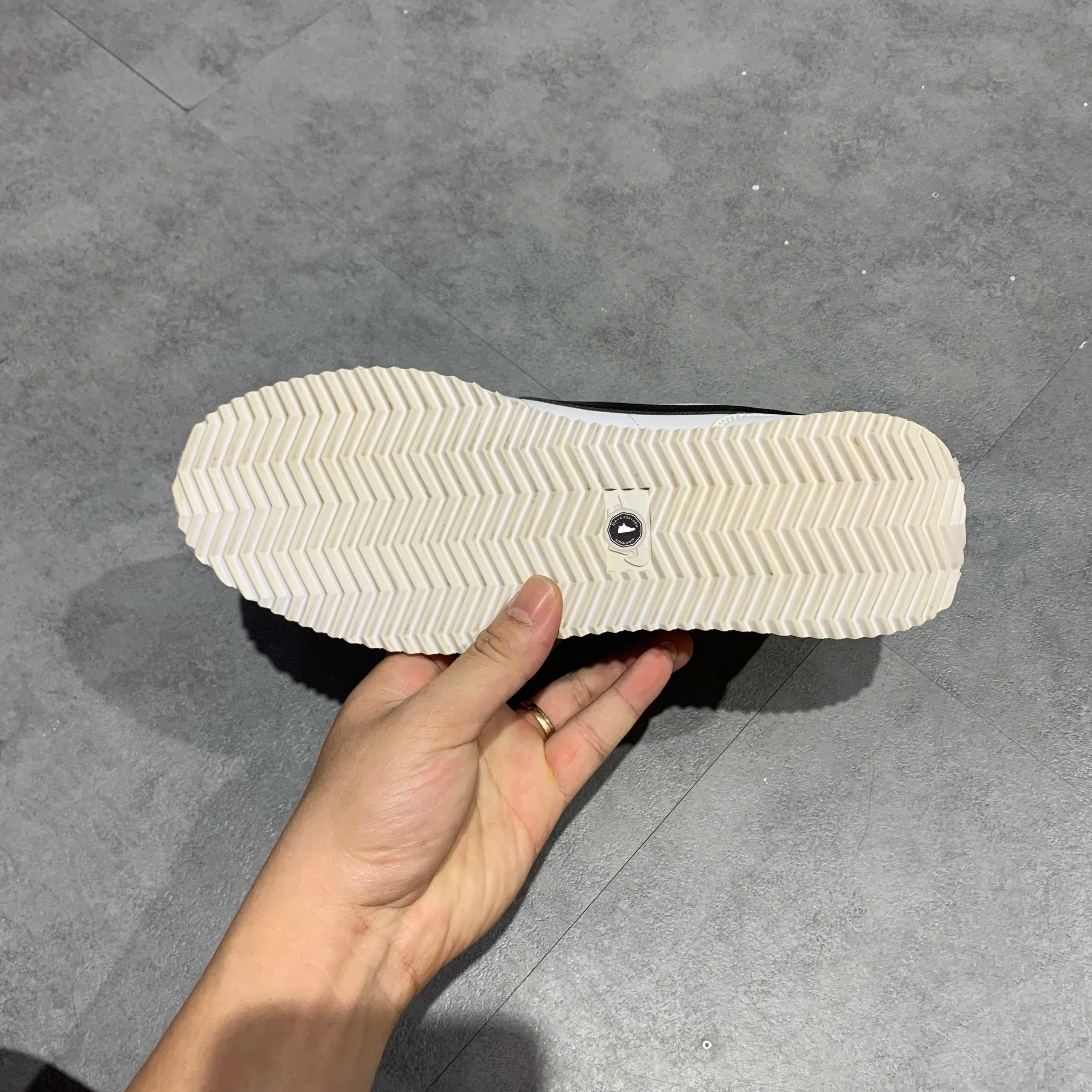 Nike Cortez GS White Black - DM0950 108 - Size 39 - GIÀY 2HAND CHÍNH HÃNG PVN24198