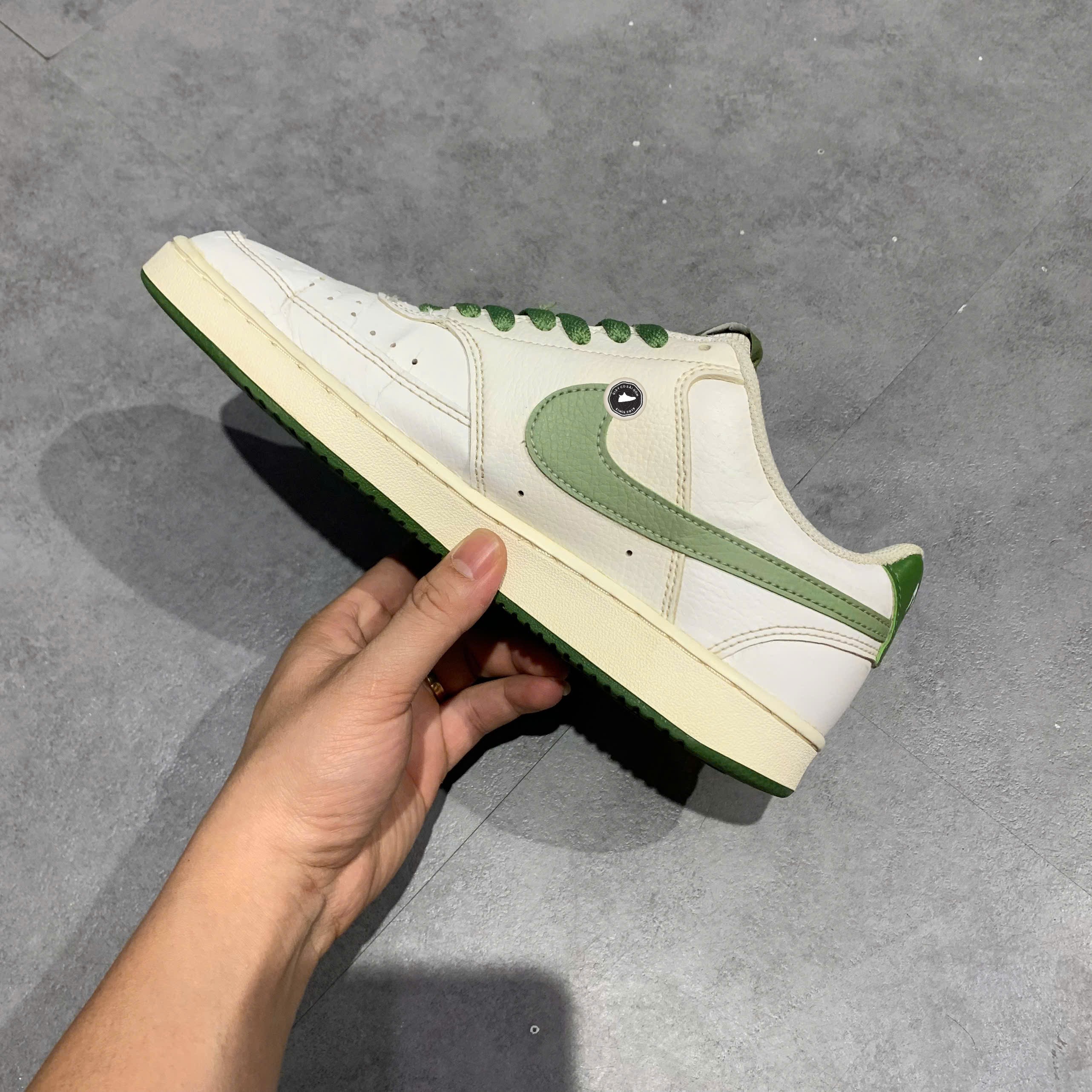 Nike Court Vision Low White Oil Green - FJ5480 100 - Size 41 - GIÀY 2HAND CHÍNH HÃNG PVN24340