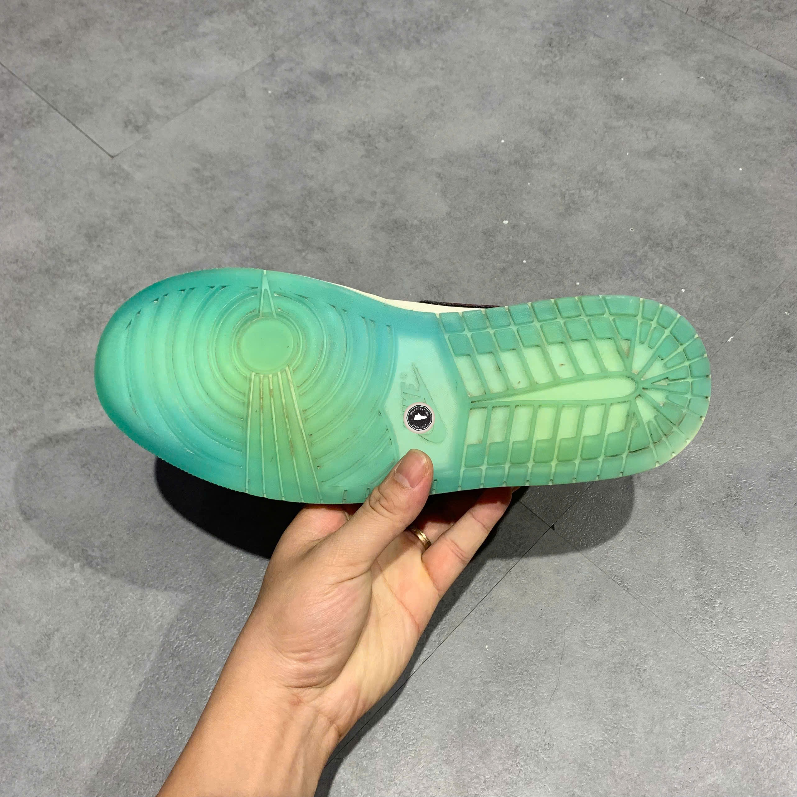 Air Jordan 1 Mid SE Exploration Unit - FB1870 161 - Size 41 - GIÀY 2HAND CHÍNH HÃNG PVN24157