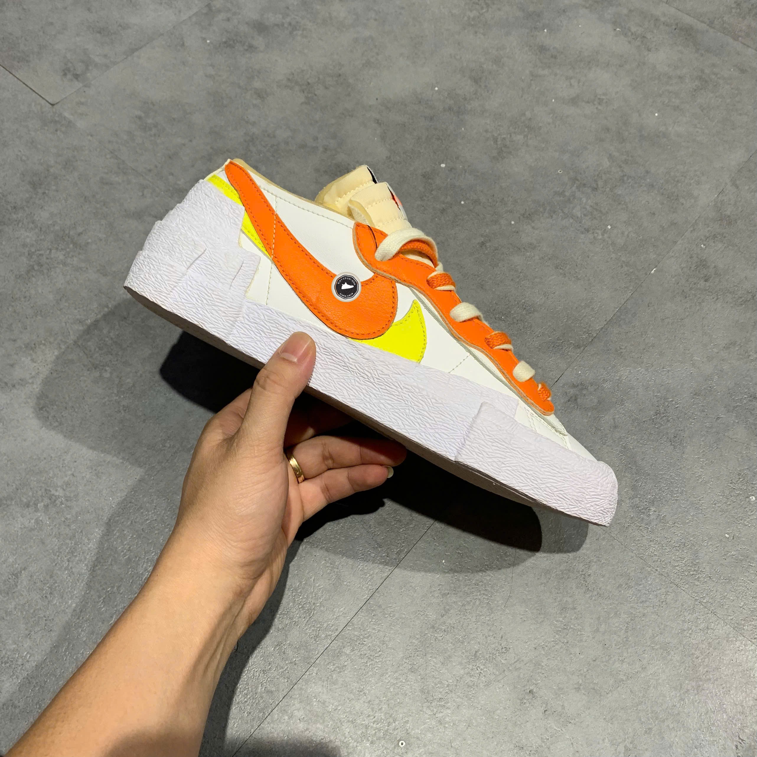 Nike Blazer Low sacai White Magma Orange - DD1877 100 - Size 41 - GIÀY 2HAND CHÍNH HÃNG PVN24113