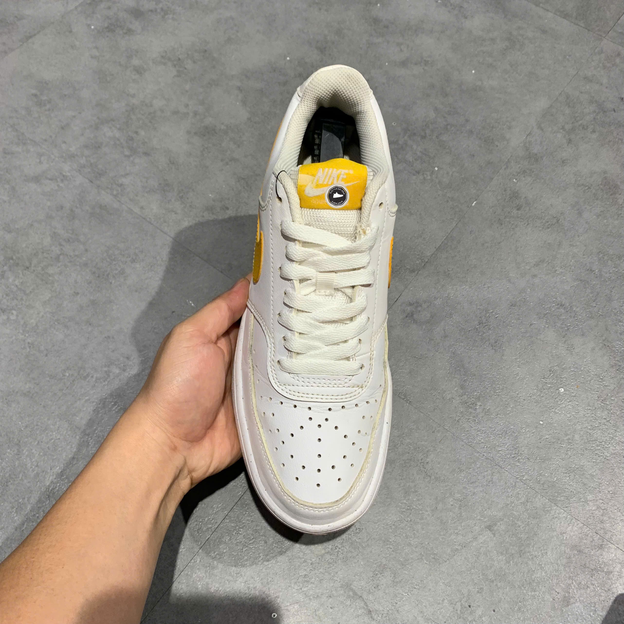 Nike Court Vision Low Next Nature White University Gold - HF1744 100 - Size 40 - GIÀY 2HAND CHÍNH HÃNG PVN24356