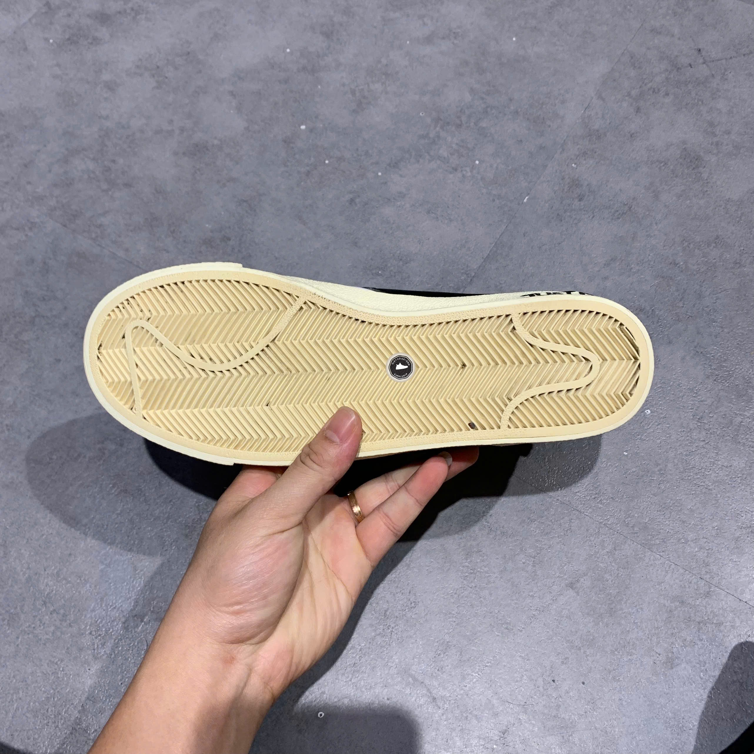 Nike Blazer Low '77 Jumbo Mighty Swooshers - DX6059 101 - Size 40 - GIÀY 2HAND CHÍNH HÃNG PVN24414