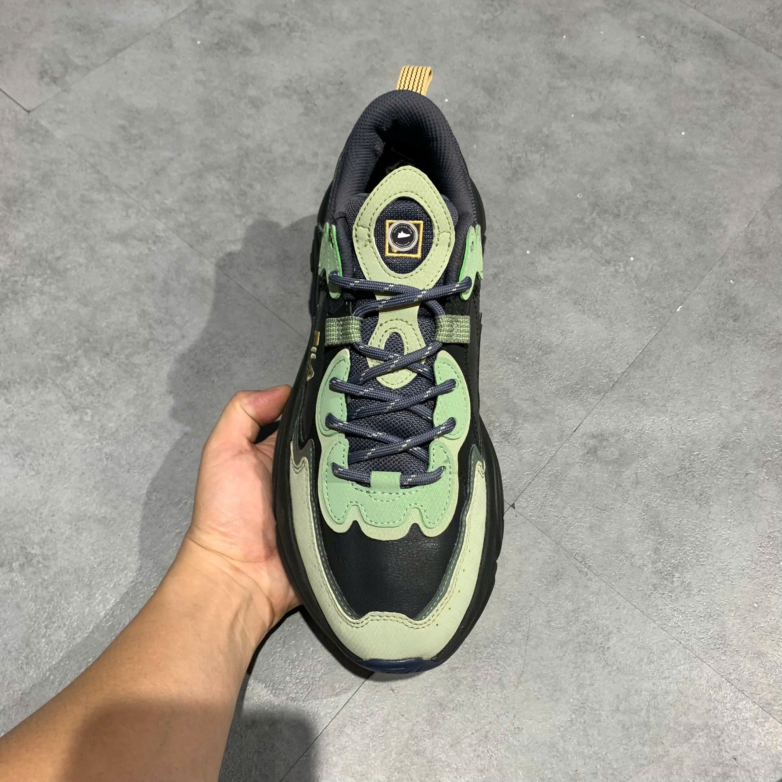 FILA Ray Tracer - F12M342111BBG - Size 42.5 - GIÀY 2HAND CHÍNH HÃNG PVN24753