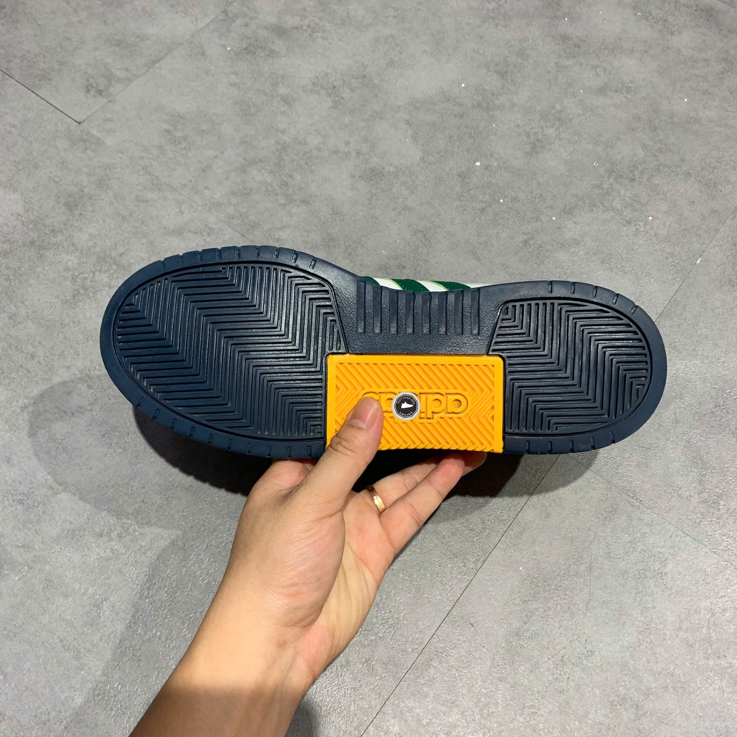 Adidas Entrap - JQ5047 - Size 42 2/3 - GIÀY 2HAND CHÍNH HÃNG PVN24816
