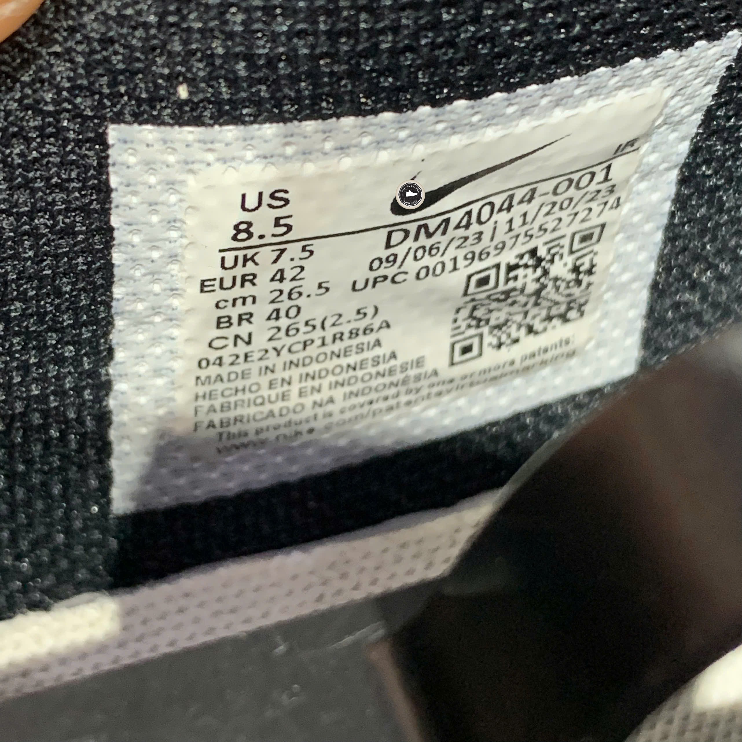 Nike Cortez Black White - DM4044 001 - Size 42 - GIÀY 2HAND CHÍNH HÃNG PVN24851