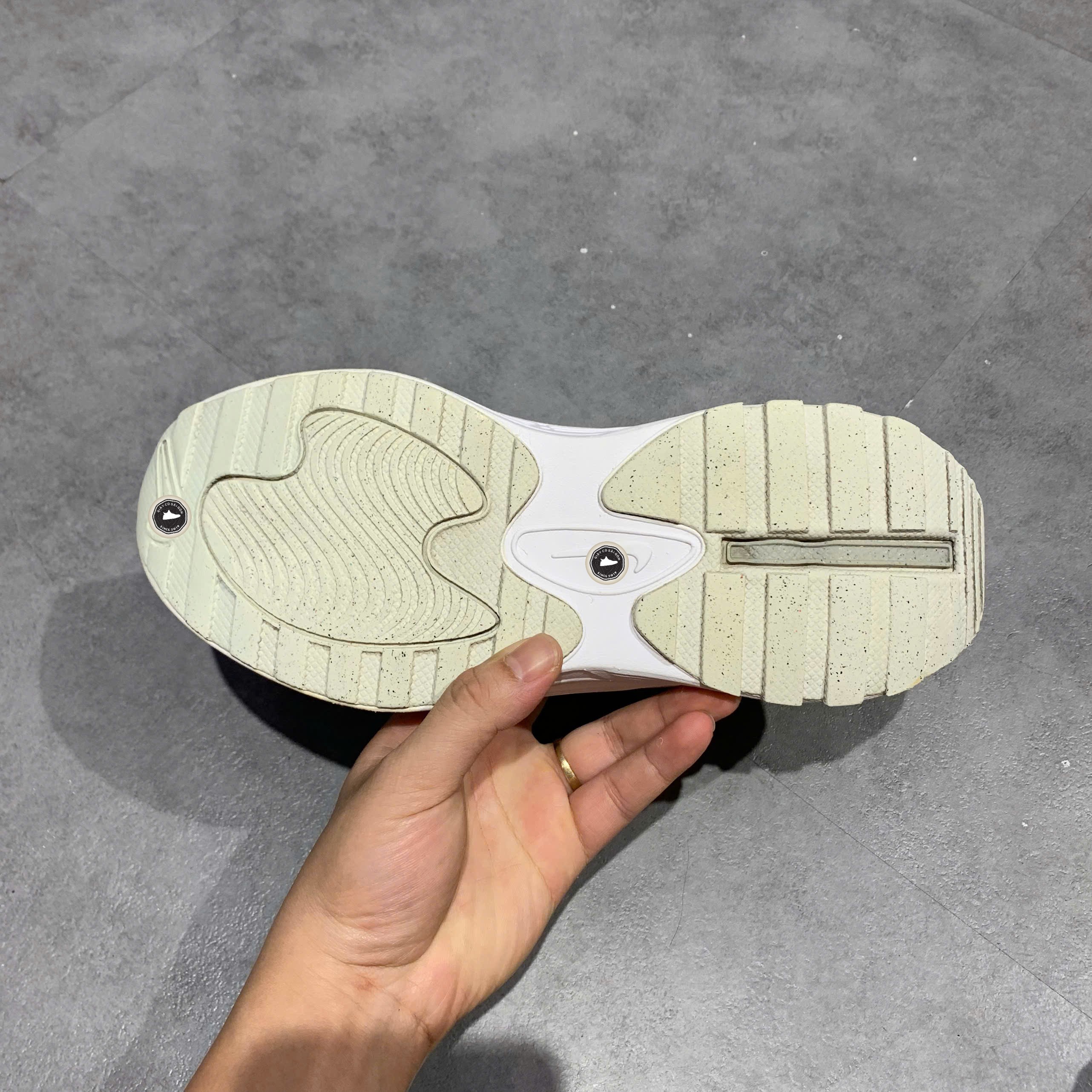 Nike Air Max Bliss Summit White - DH5128 101 - Size 39 - GIÀY 2HAND CHÍNH HÃNG PVN24666