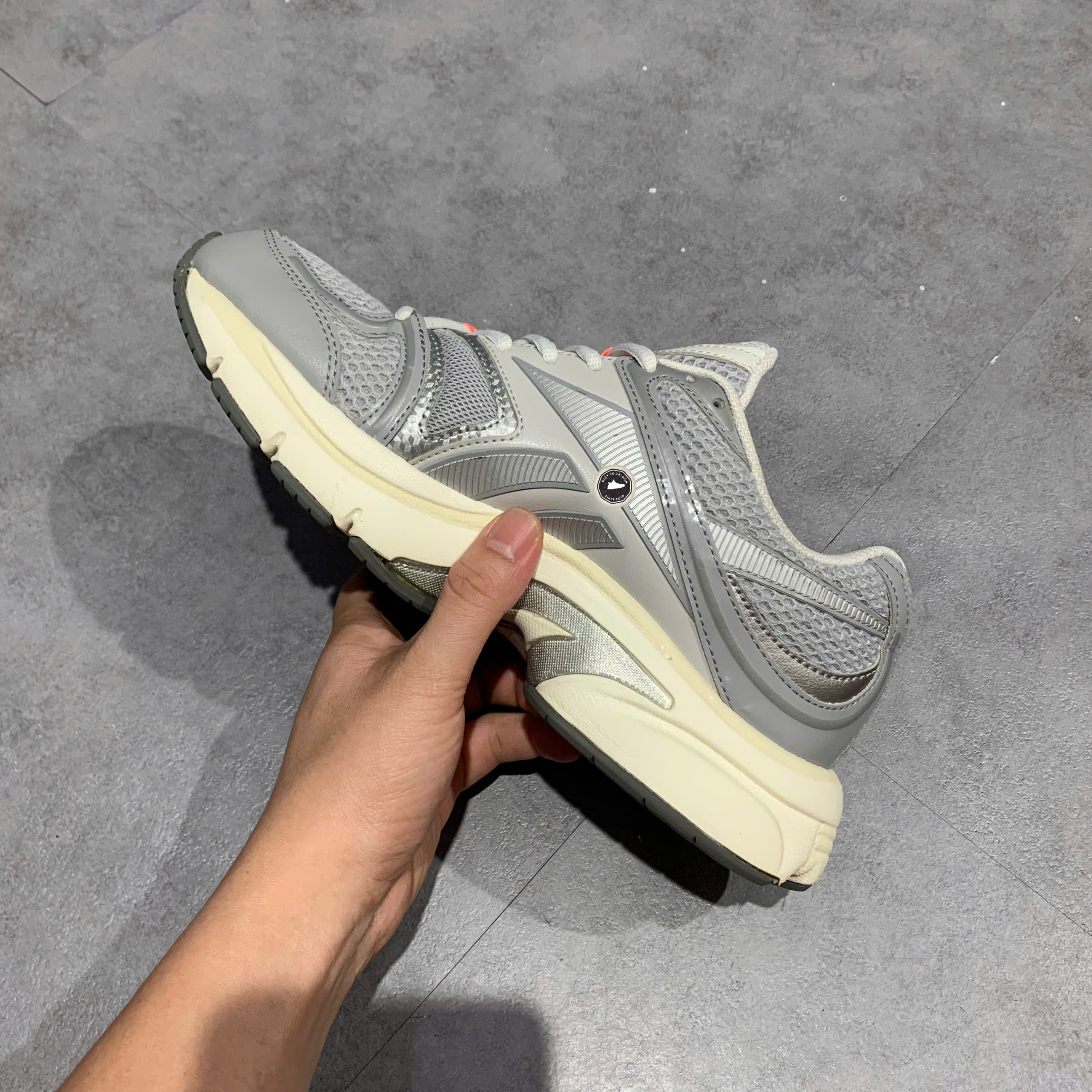 Reebok Classic Leather White - 1Y3501 - Size 39 - GIÀY 2HAND CHÍNH HÃNG PVN24752