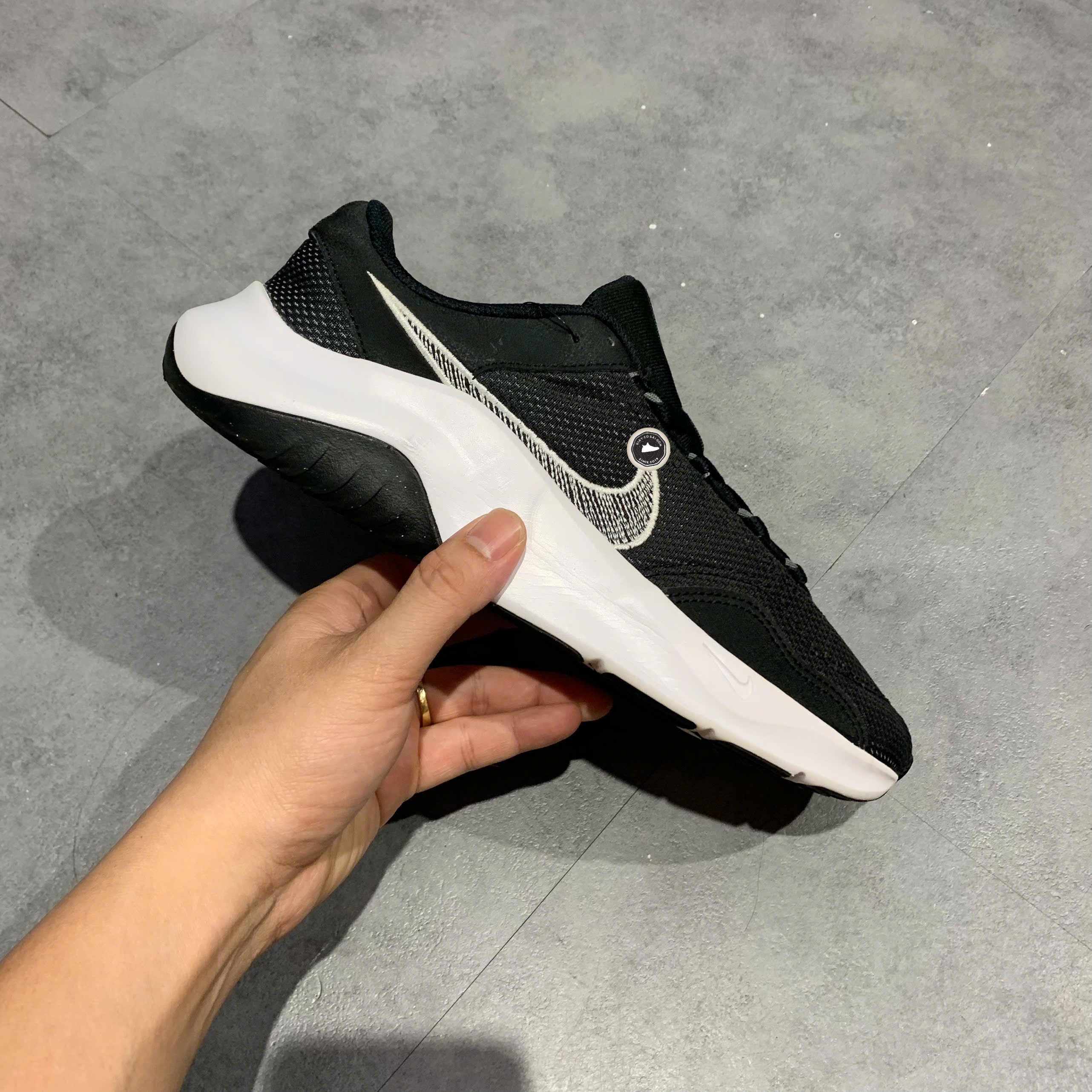 Nike Legend Essential 3 Next Nature - DM1120 001 - Size 41 - GIÀY 2HAND CHÍNH HÃNG PVN24815