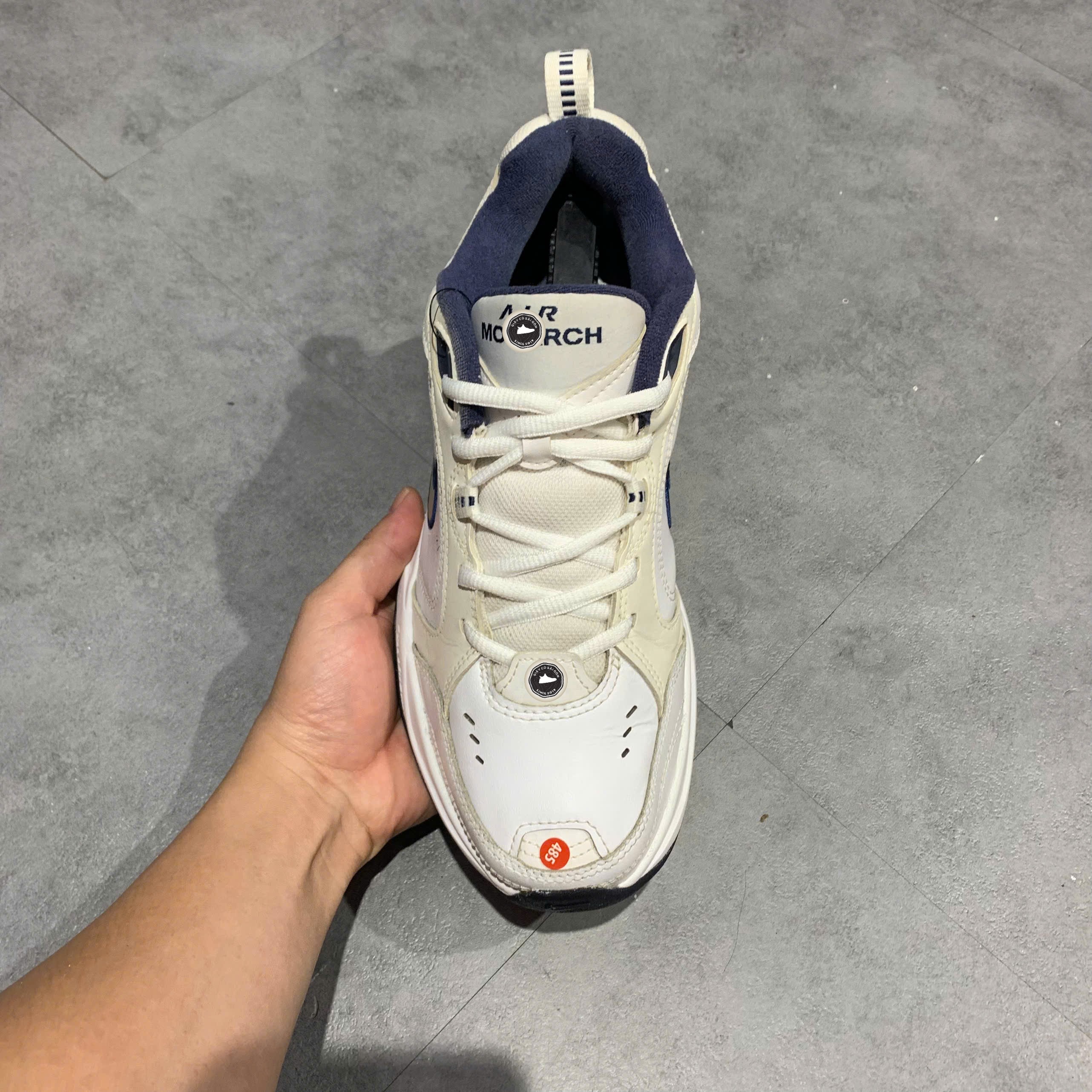 Nike Air Monarch IV White Navy - 415445 102 - Size 42 - GIÀY 2HAND CHÍNH HÃNG PVN24824