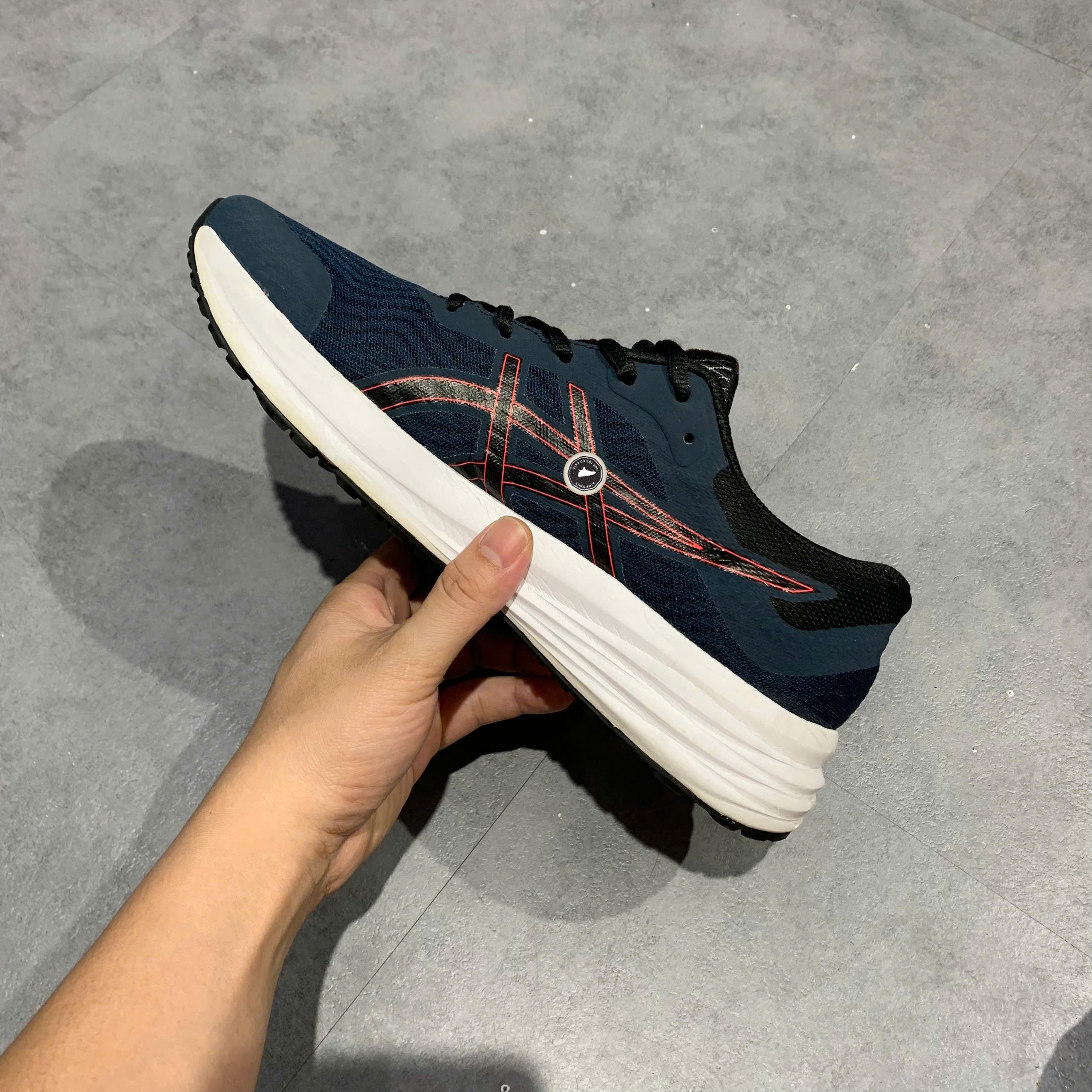 ASICS Patriot 12 - 1011A823 - Size 42 - GIÀY 2HAND CHÍNH HÃNG PVN24899