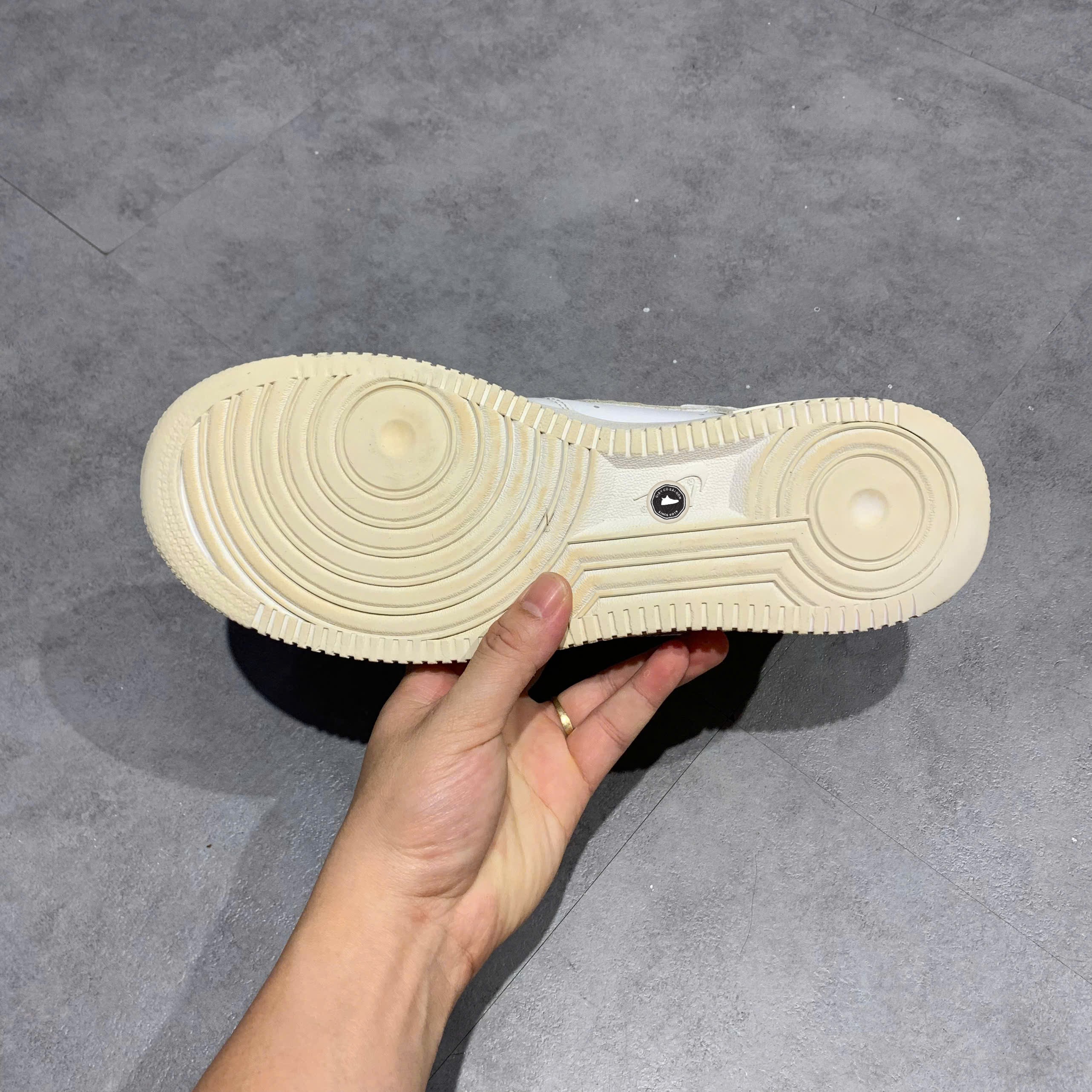 Nike Air Force 1 '07 Low White - CW2288 111 - Size 43 - GIÀY 2HAND CHÍNH HÃNG PVN24905