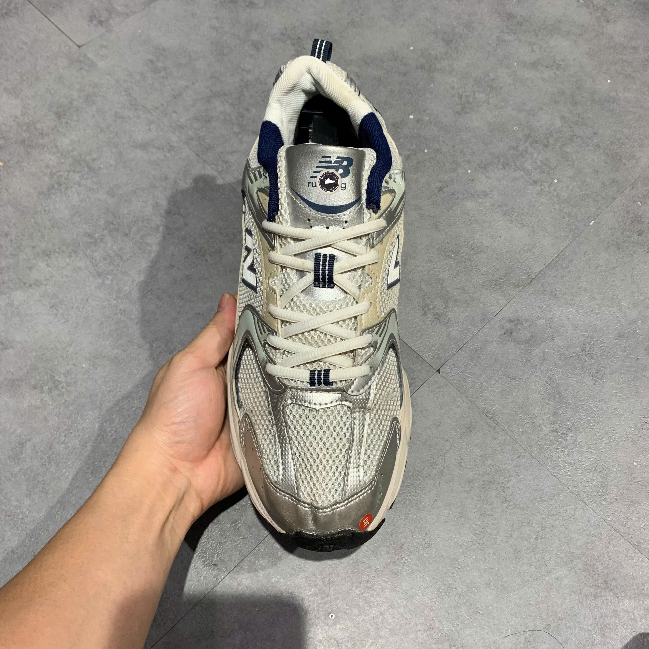 New Balance 530 - MK530KA - Size 44 - GIÀY 2HAND CHÍNH HÃNG PVN25003