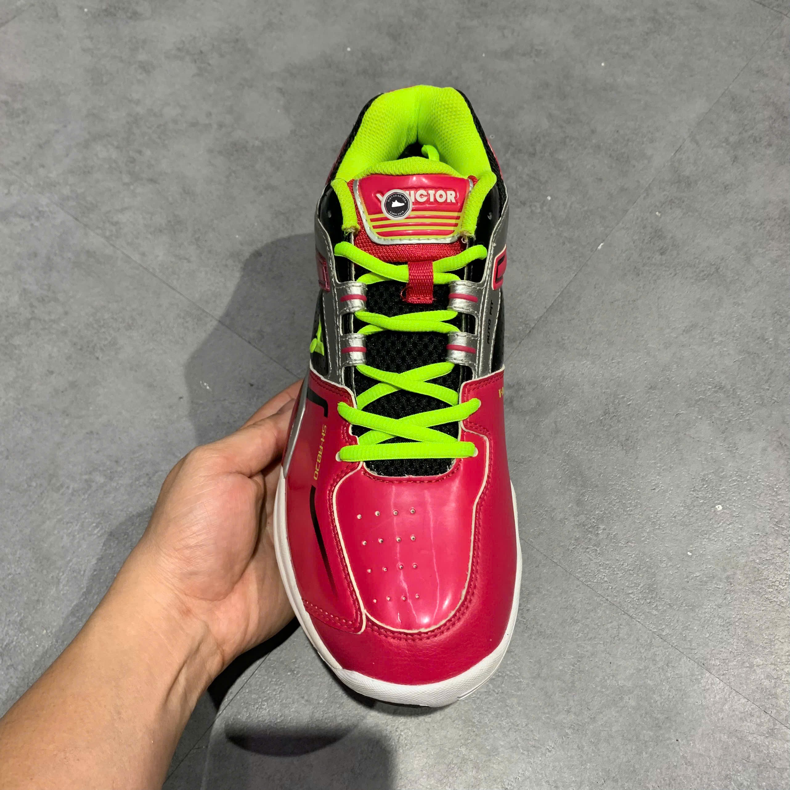 Victor SH-A820Q - SH A820 Q - Size 42 - GIÀY 2HAND CHÍNH HÃNG PVN25126