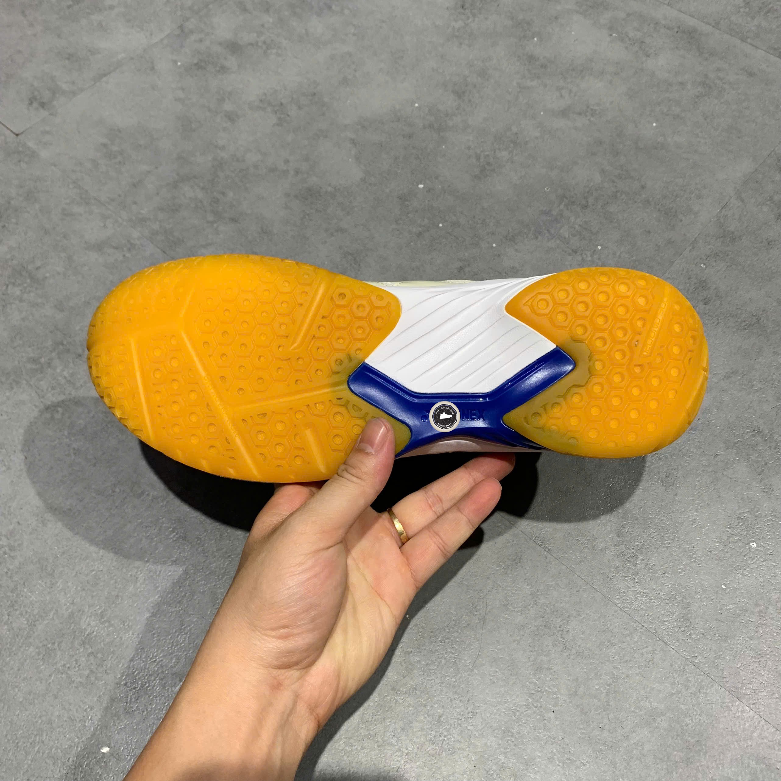 Yonex Power Cushion SHB101CR Trắng Xanh - SHBCR101CR TRẮNG XANH - Size 42 - GIÀY 2HAND CHÍNH HÃNG PVN25156