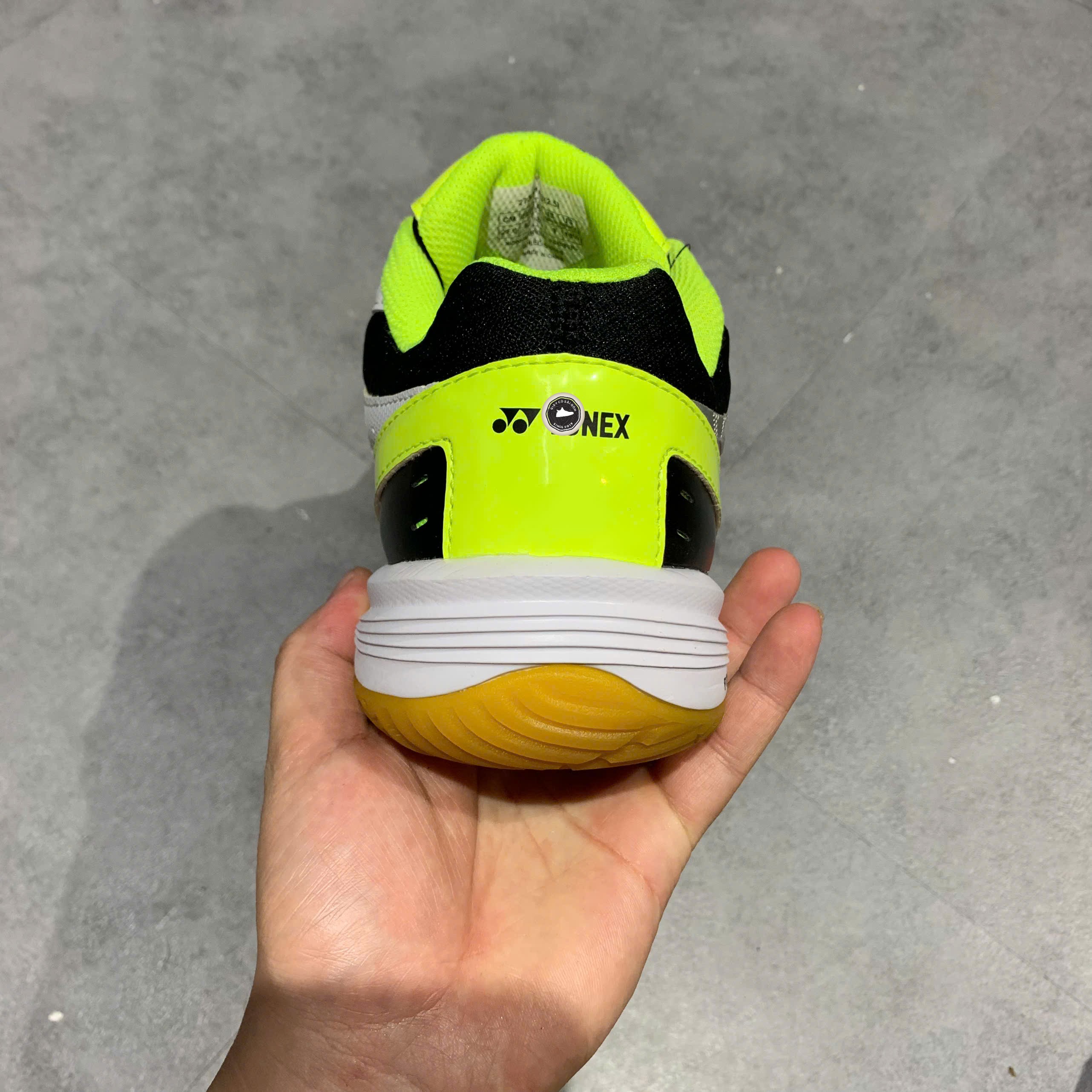 Yonex Power Cushion 101CR - SHB101CR TRẮNG XANH CHUỐI - Size 42 - GIÀY 2HAND CHÍNH HÃNG PVN25069