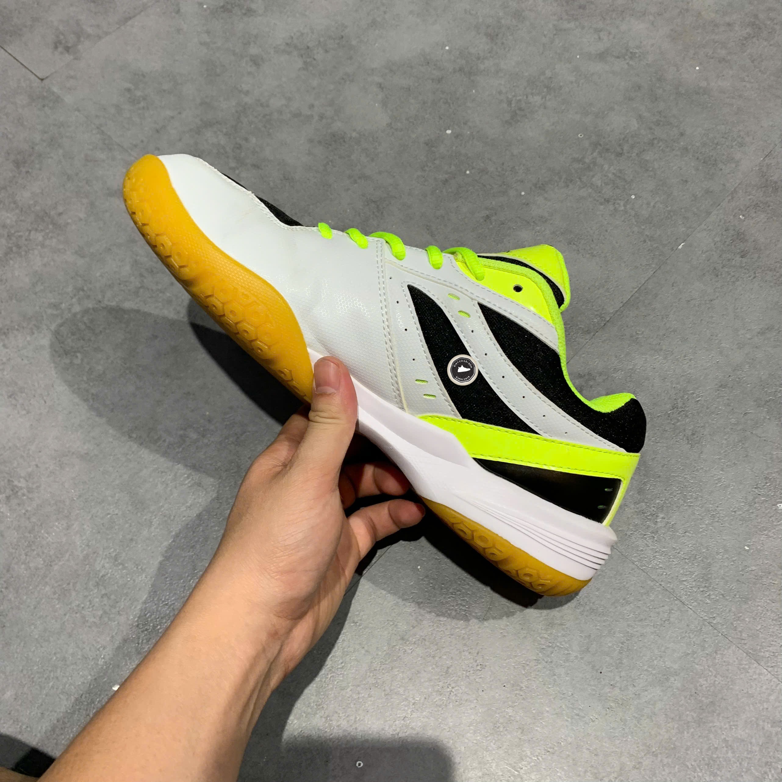 Yonex Power Cushion 101CR - SHB101CR TRẮNG XANH CHUỐI - Size 42 - GIÀY 2HAND CHÍNH HÃNG PVN25069