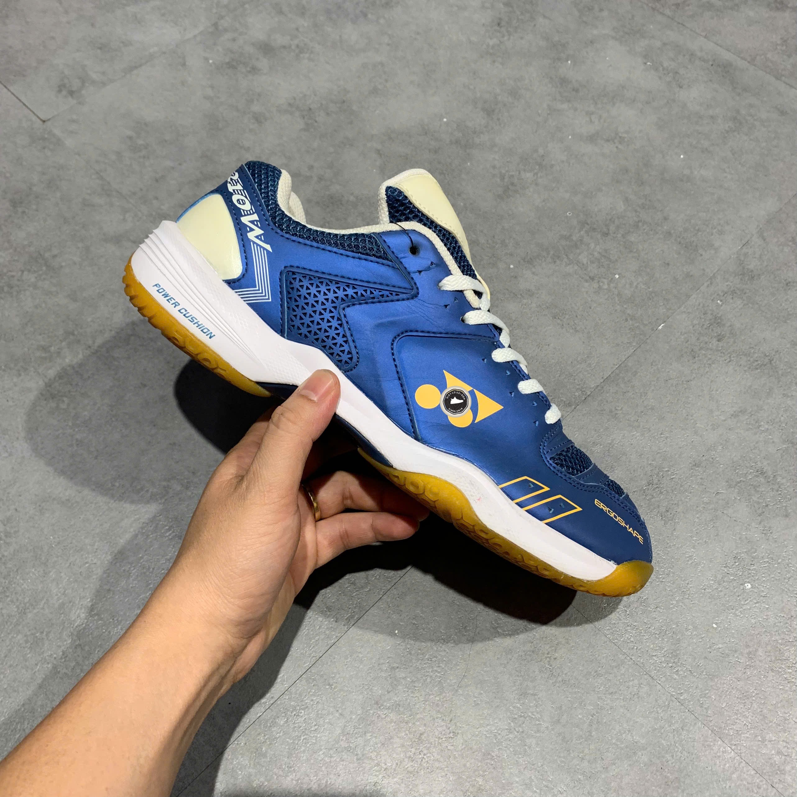 Giày Yonex Power Cushion - Size 42 - GIÀY 2HAND CHÍNH HÃNG PVN25035