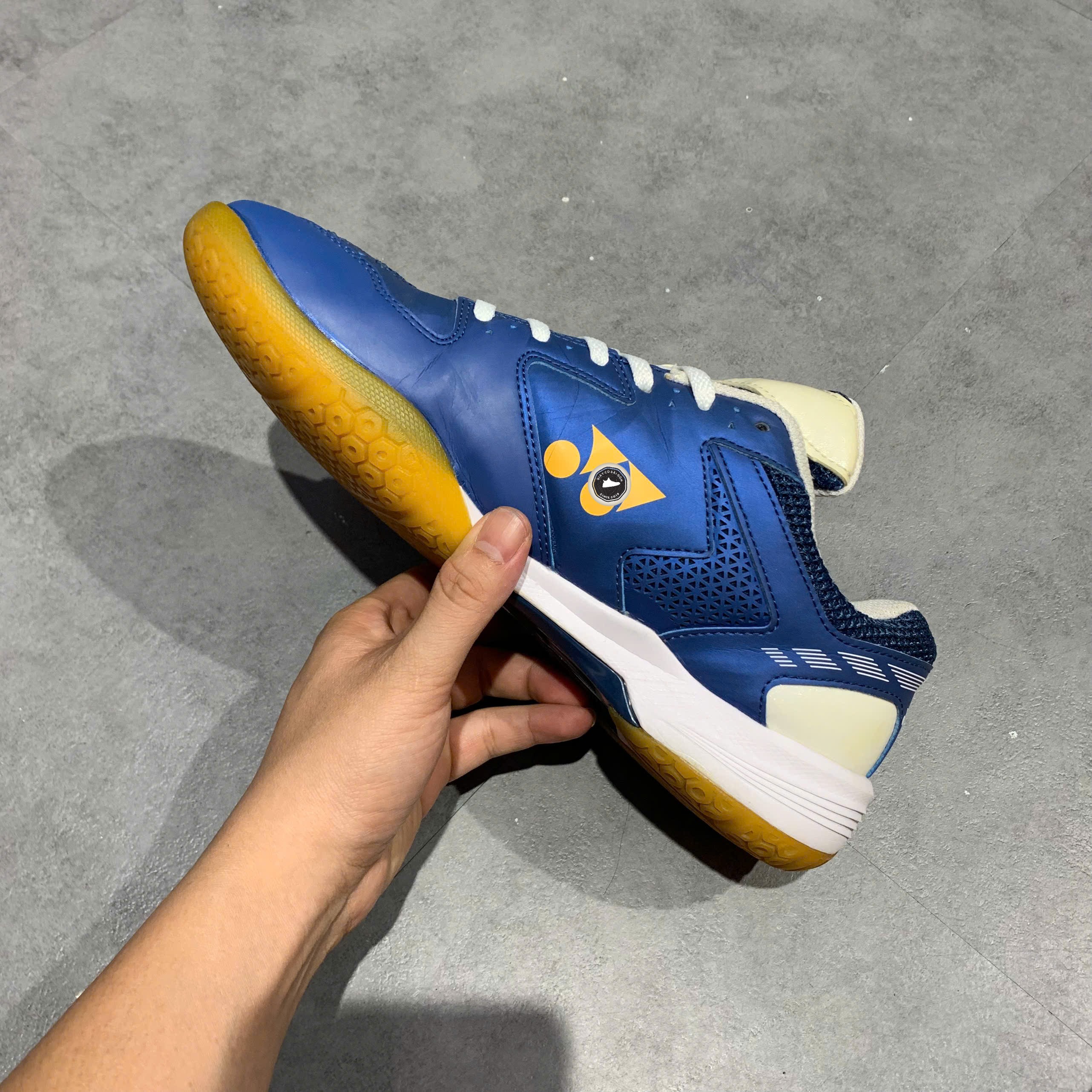 Giày Yonex Power Cushion - Size 42 - GIÀY 2HAND CHÍNH HÃNG PVN25035