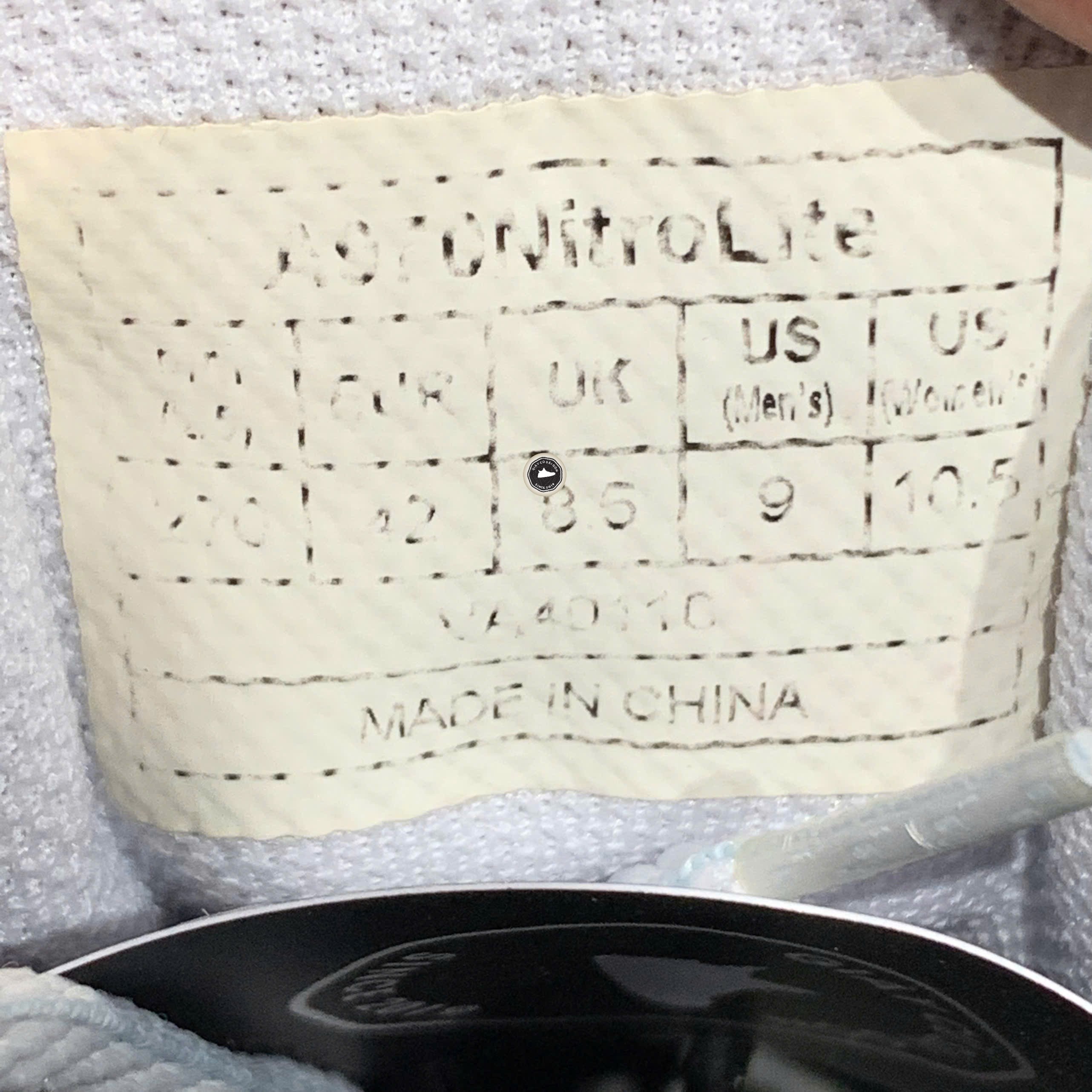 Victor A970 Nitrolite White - A970 NITROLITE TRẮNG - Size 42 - GIÀY 2HAND CHÍNH HÃNG PVN25073