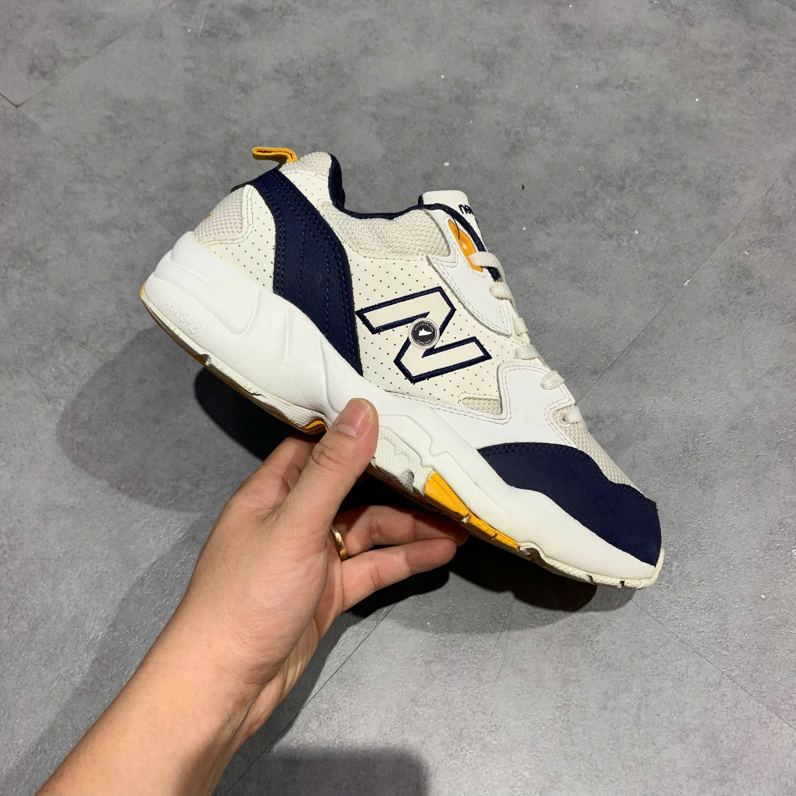 New Balance 708 White Navy Yellow - WX708WP - Size 40.5 - GIÀY 2HAND CHÍNH HÃNG PVN25340
