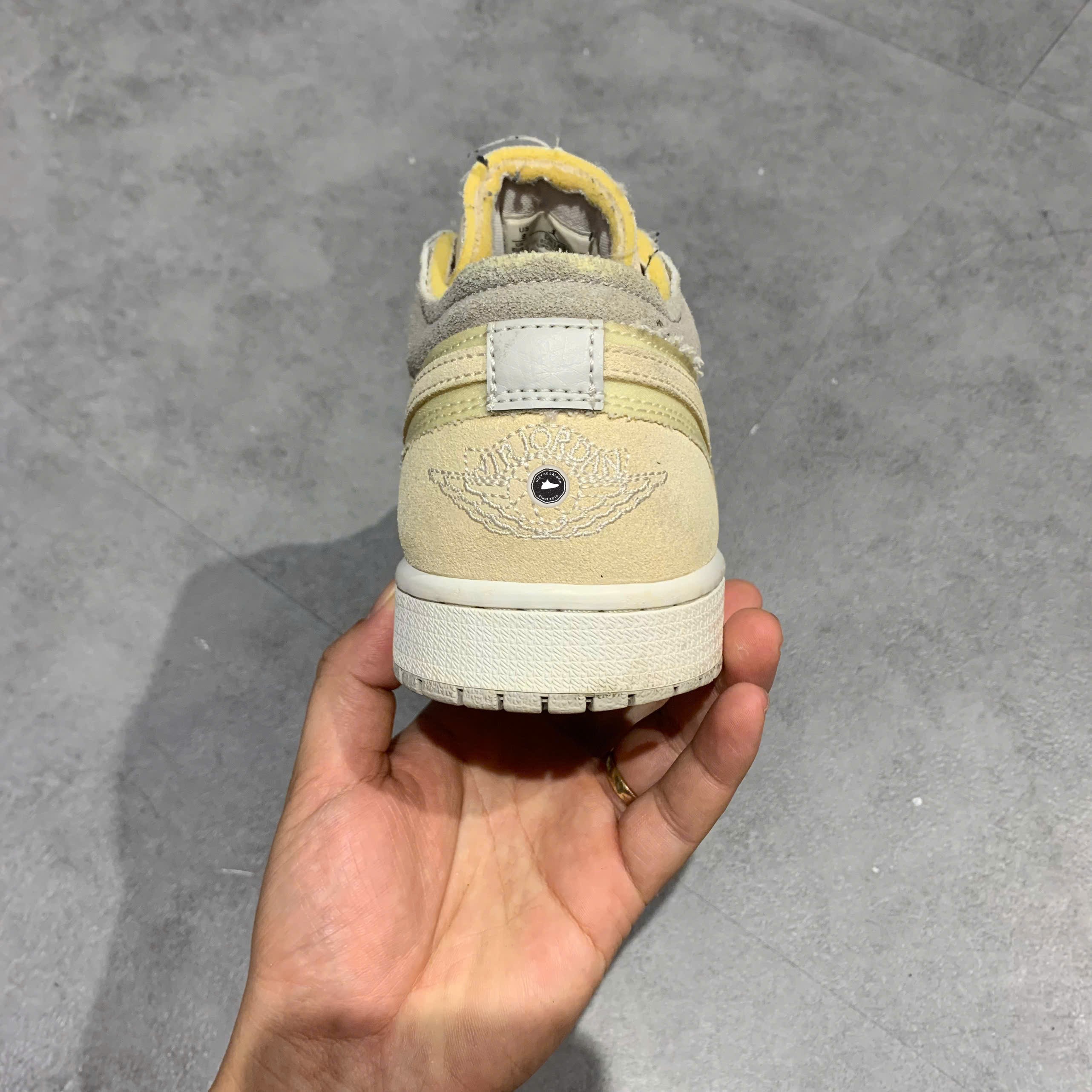 Air Jordan 1 Low SE Craft Inside Out White Phantom - DN1635-100 - Size 41 - GIÀY 2HAND CHÍNH HÃNG PVN25467