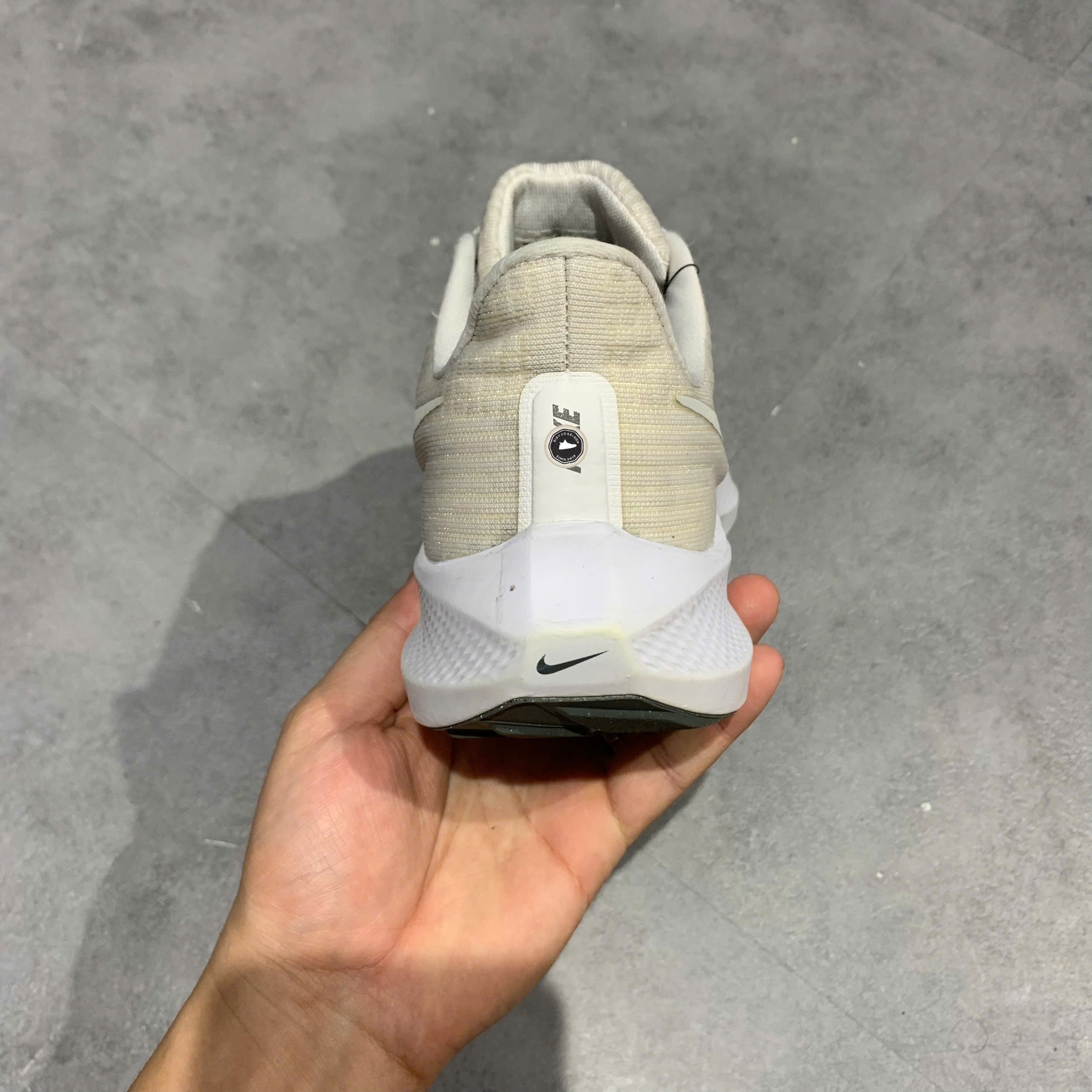 Nike Air Zoom Pegasus 39 'White Grey Fog' - DH4071-100 - Size 41 - GIÀY 2HAND CHÍNH HÃNG PVN25487