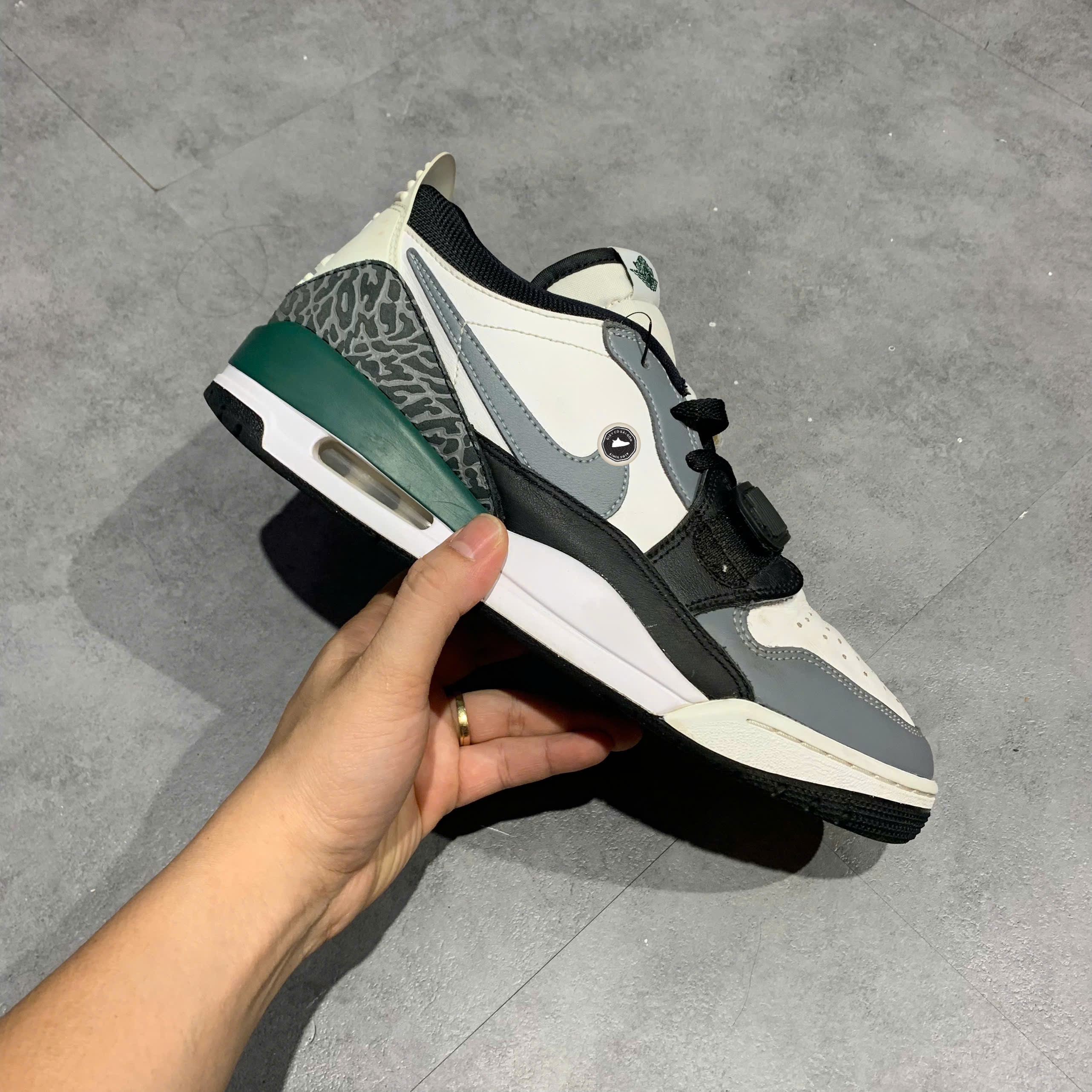 Jordan Legacy 312 Low Pine Green - CD7069-131 - Size 43 - GIÀY 2HAND CHÍNH HÃNG PVN25674
