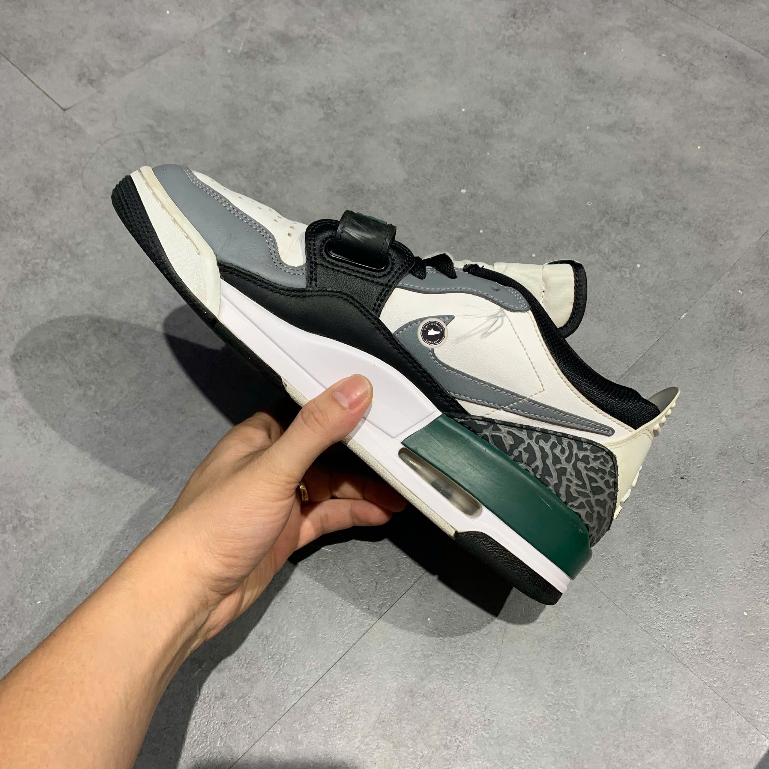 Jordan Legacy 312 Low Pine Green - CD7069-131 - Size 43 - GIÀY 2HAND CHÍNH HÃNG PVN25674