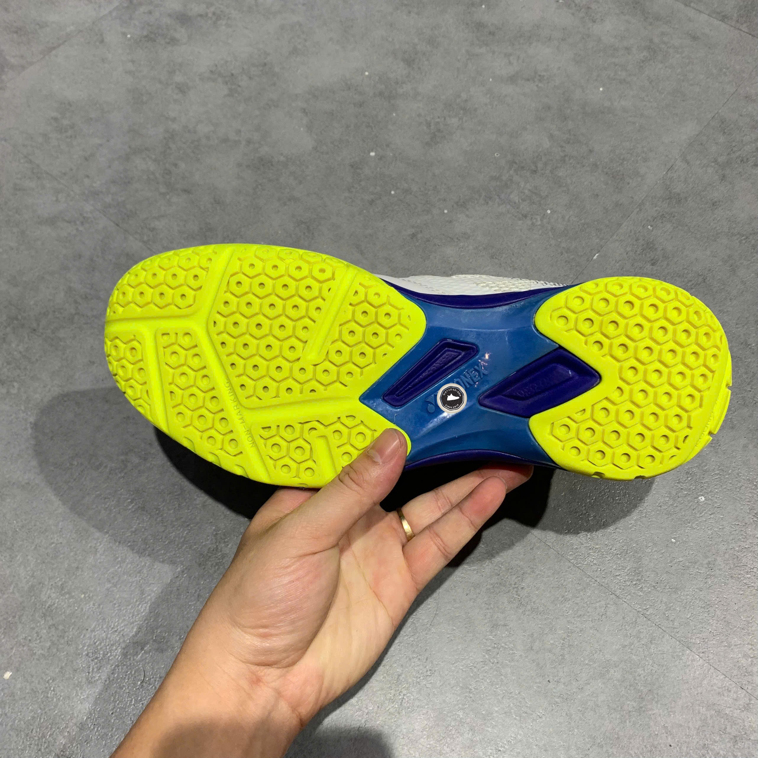 Yonex Power Cushion 50EX - Size 42 - GIÀY 2HAND CHÍNH HÃNG PVN25125
