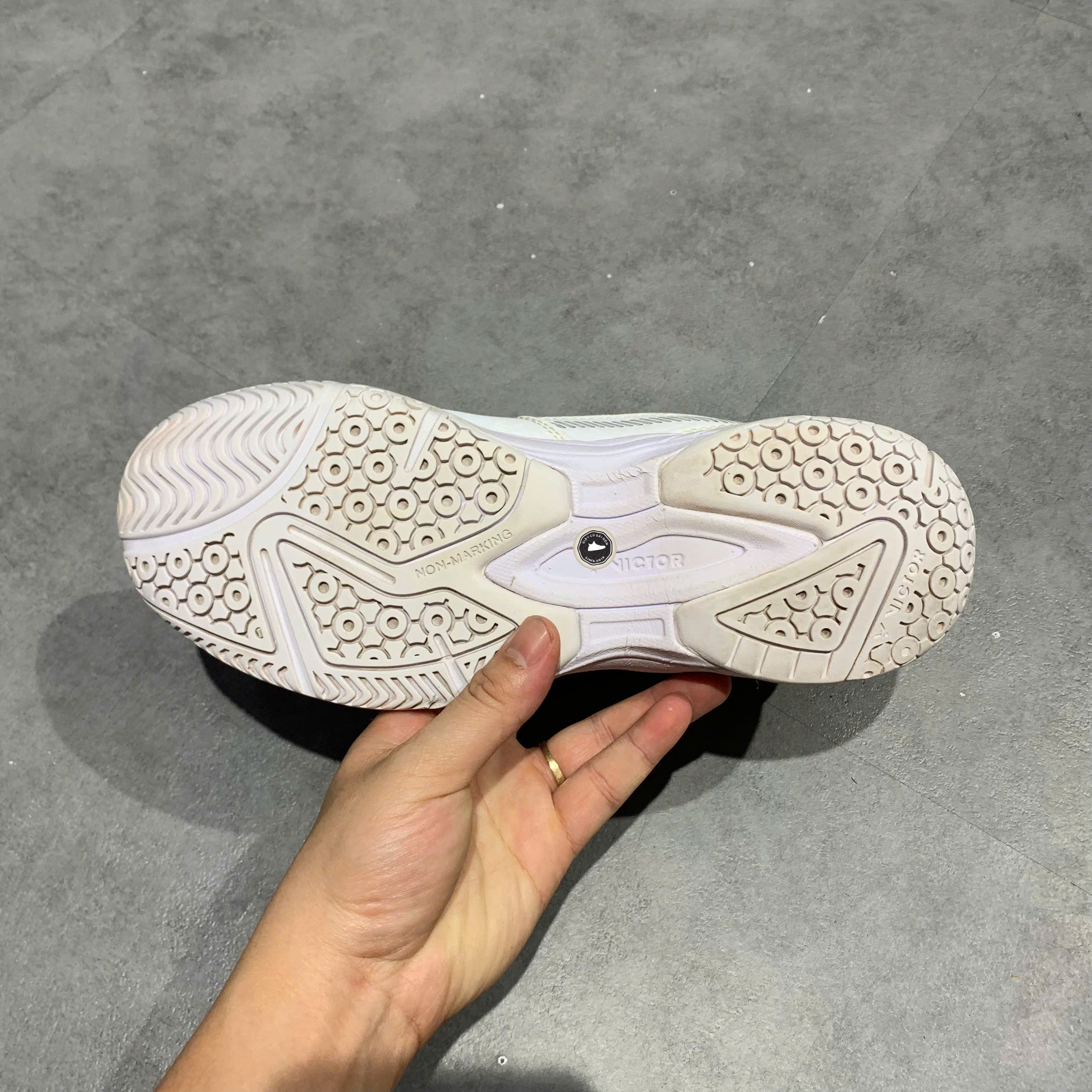 Victor A170II - A170II - Size 41 - GIÀY 2HAND CHÍNH HÃNG PVN25246