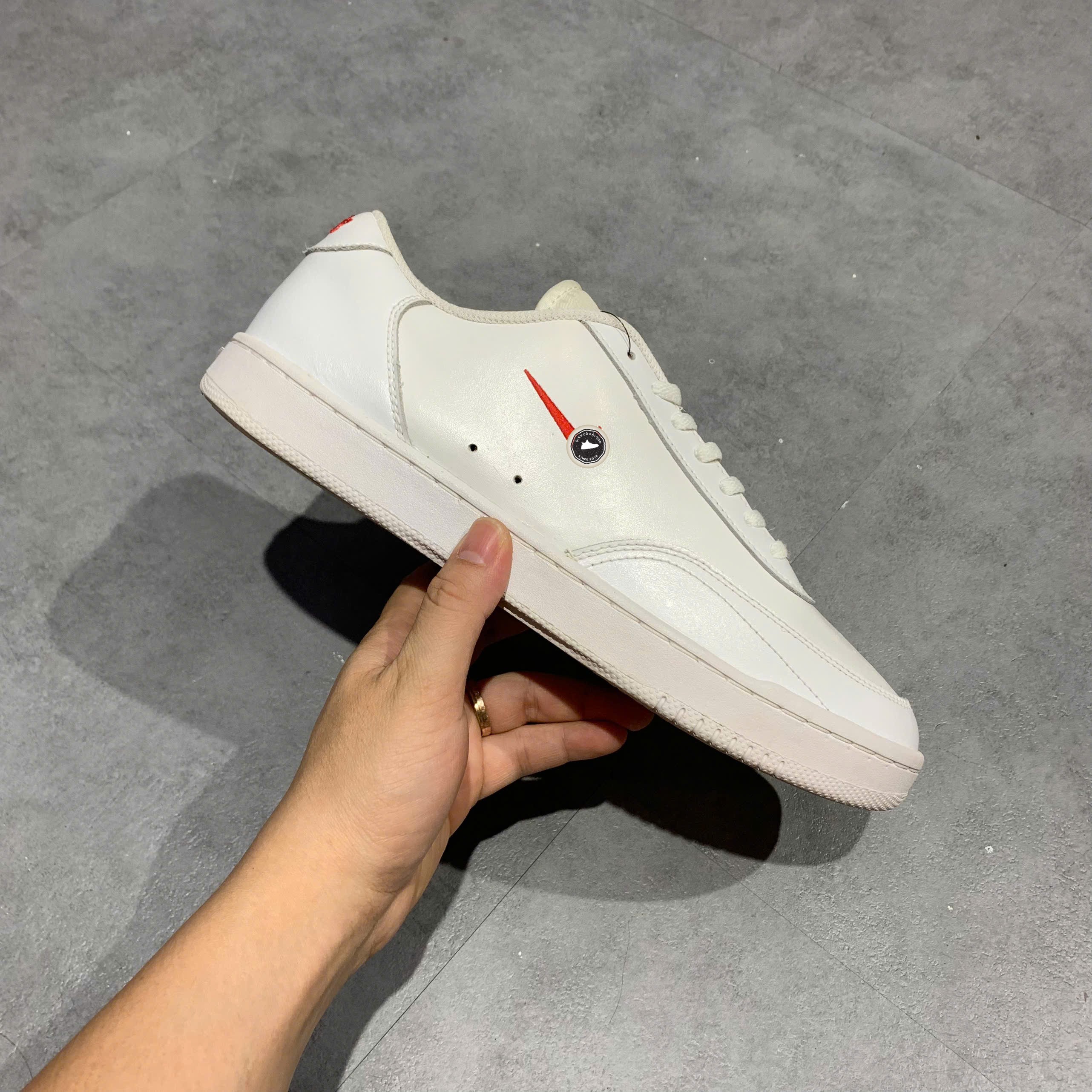 Nike Court Vintage Premium White Total Orange - CJ1679-103 - Size 43 - GIÀY 2HAND CHÍNH HÃNG PVN25644