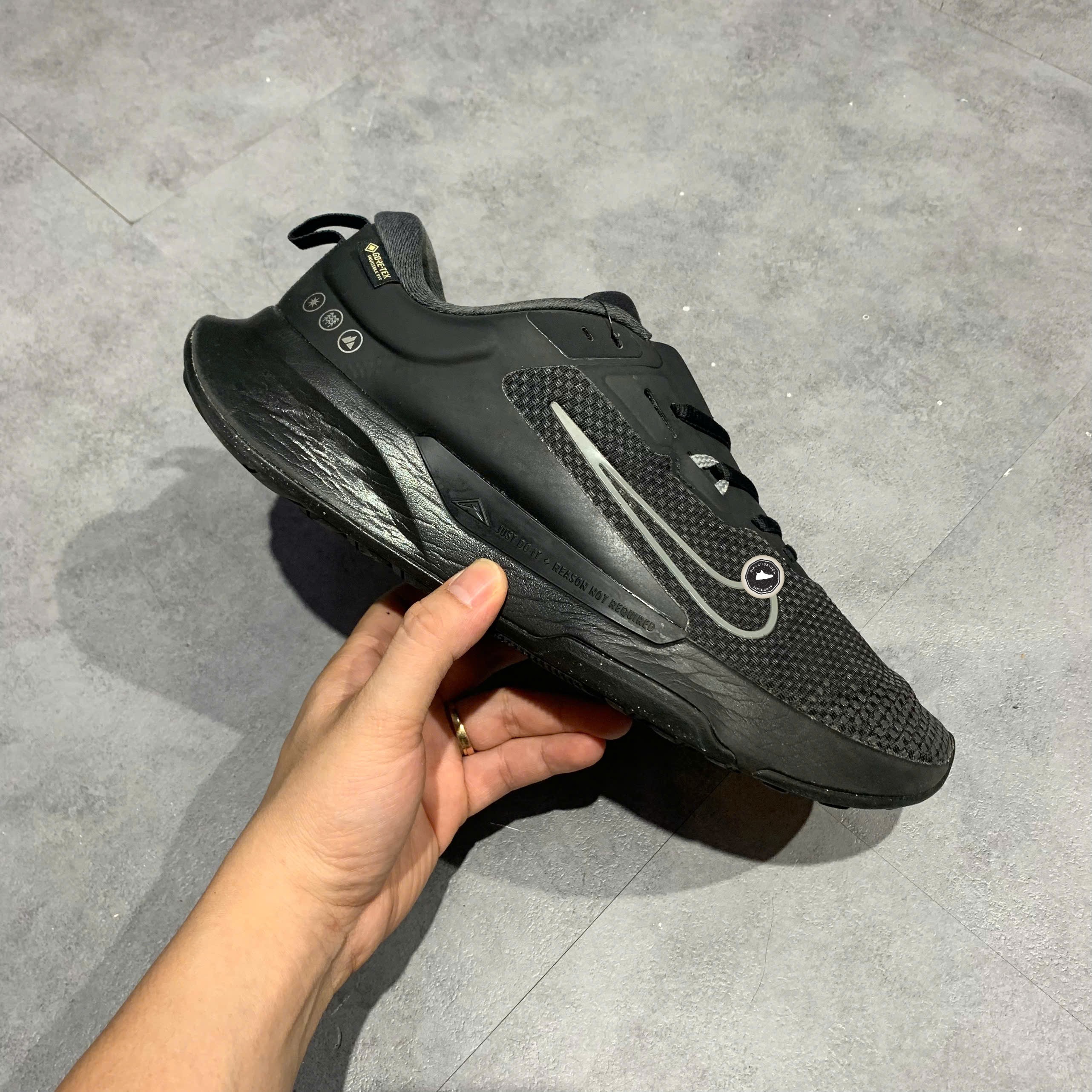 Nike Juniper Trail 2 GORE-TEX Black Anthracite - FB2067-001 - Size 43 - GIÀY 2HAND CHÍNH HÃNG PVN25677