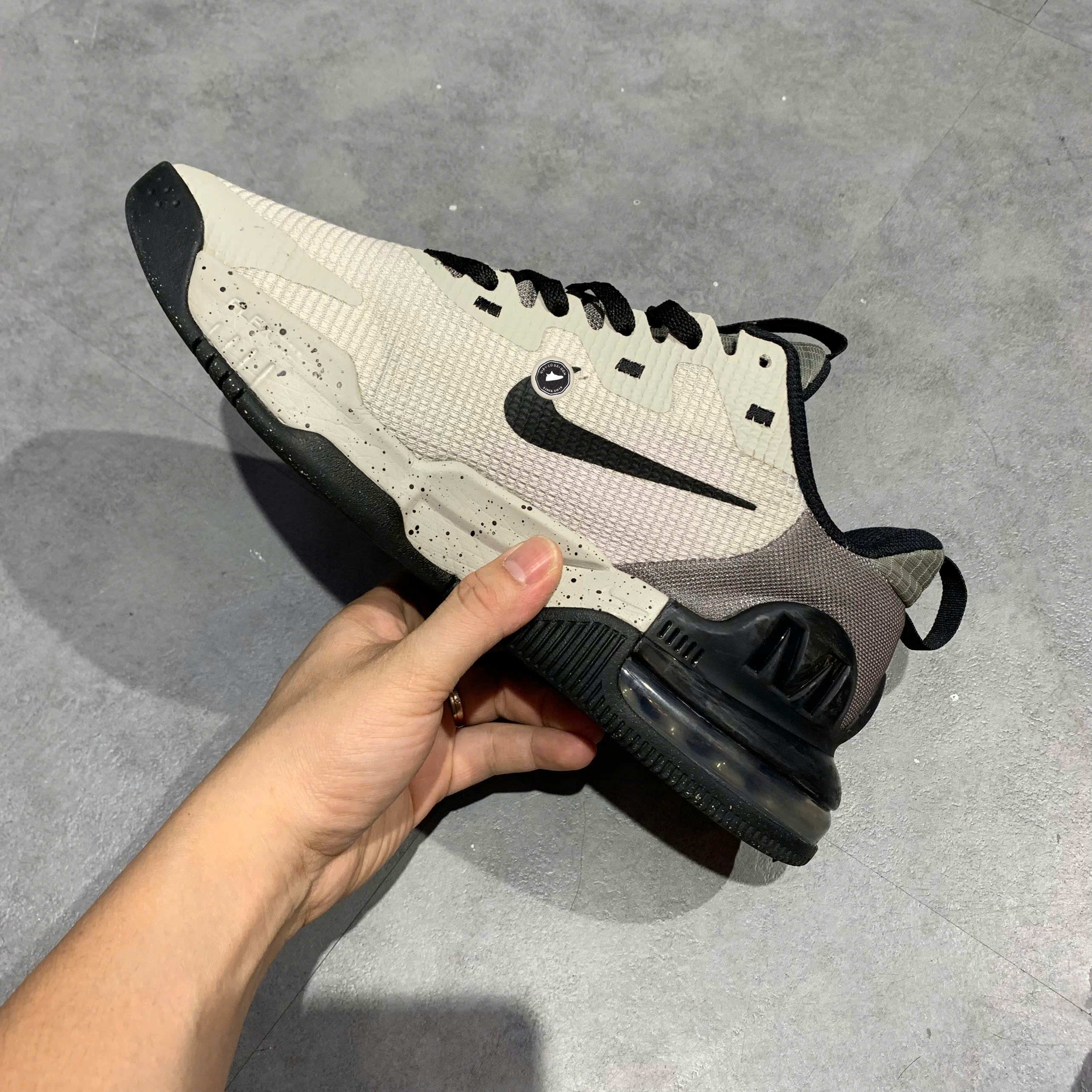 Nike Air Max Alpha Trainer 5 Light Iron Ore Black - DM0829-013 - Size 43 - GIÀY 2HAND CHÍNH HÃNG PVN25660
