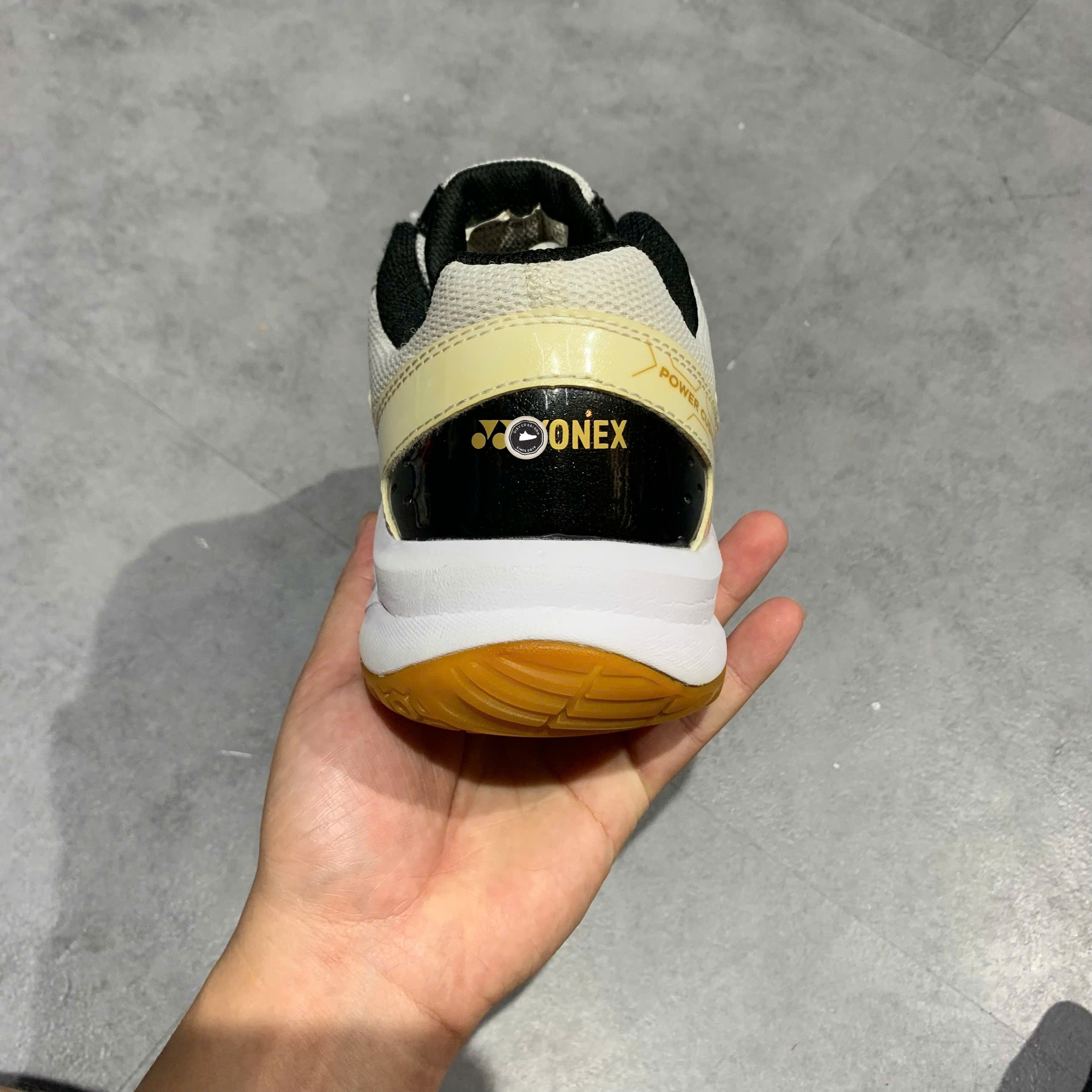 Yonex Power Cushion 101 White Gold - SHB-101 - PVN25166 - Size 44 - GIÀY 2HAND CHÍNH HÃNG PVN