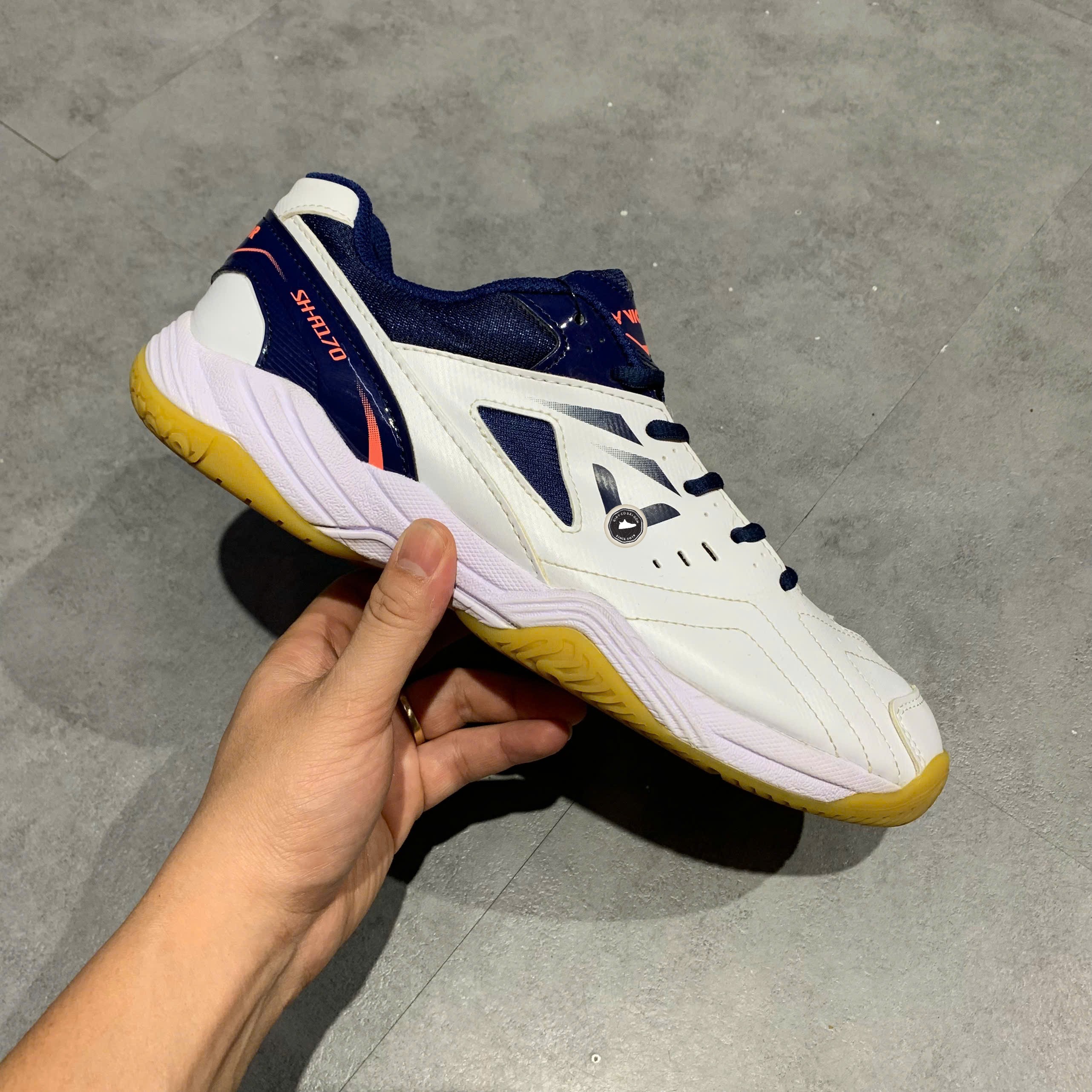 [Giày Pickleball/Cầu lông] Victor SH-A170 White Navy - SH-A170 - Size 43 - GIÀY 2HAND CHÍNH HÃNG PVN