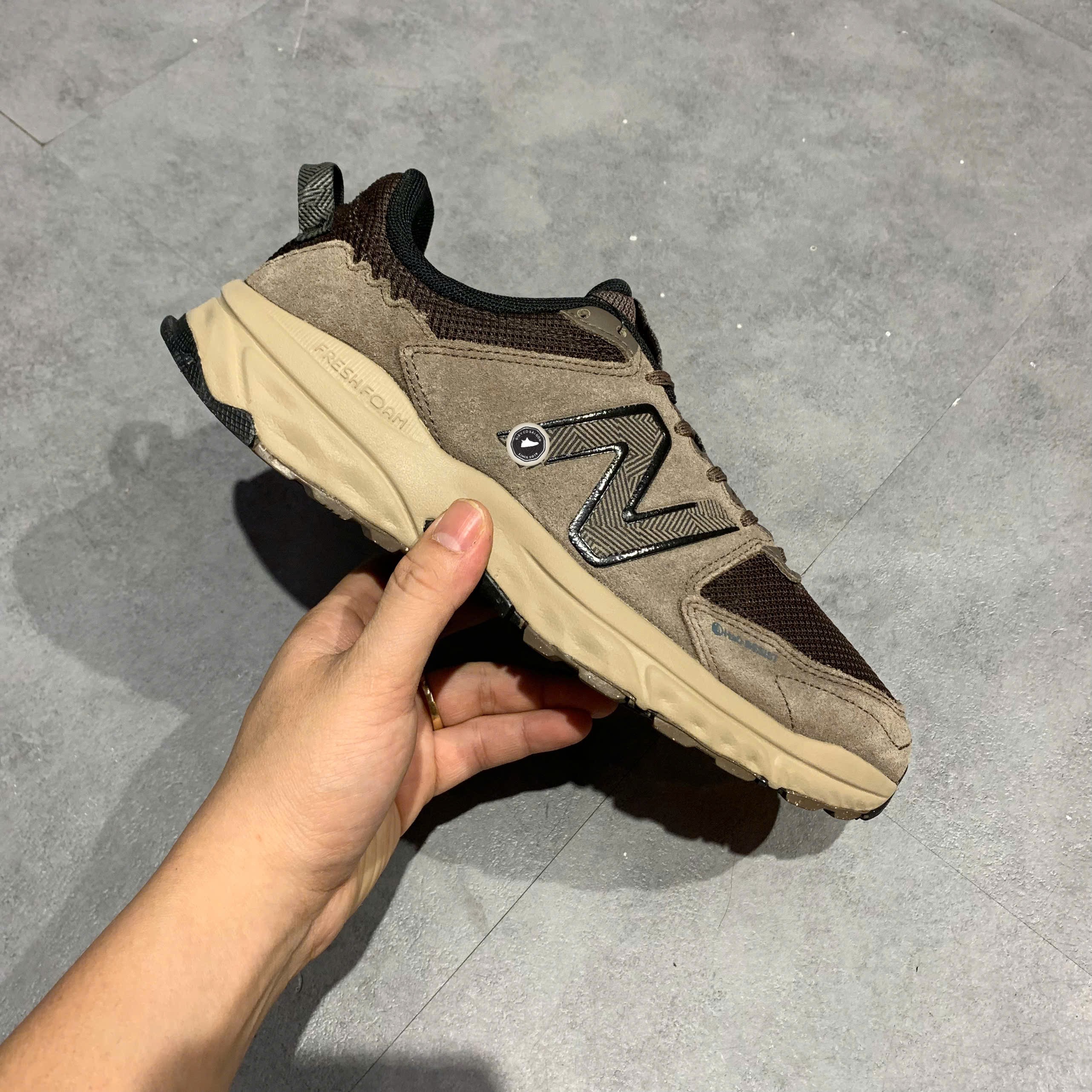 Giày Chạy Bộ New Balance Fresh Foam Arishi Trail Brown - MTARISB1 - Size 40.5 - GIÀY 2HAND CHÍNH HÃNG Giày Chạy Bộ New Balance Fresh Foam Arishi Trail Brown - MTARISB1 - Size 40.5 - GIÀY 2HAND CHÍNH HÃNG PVN25376